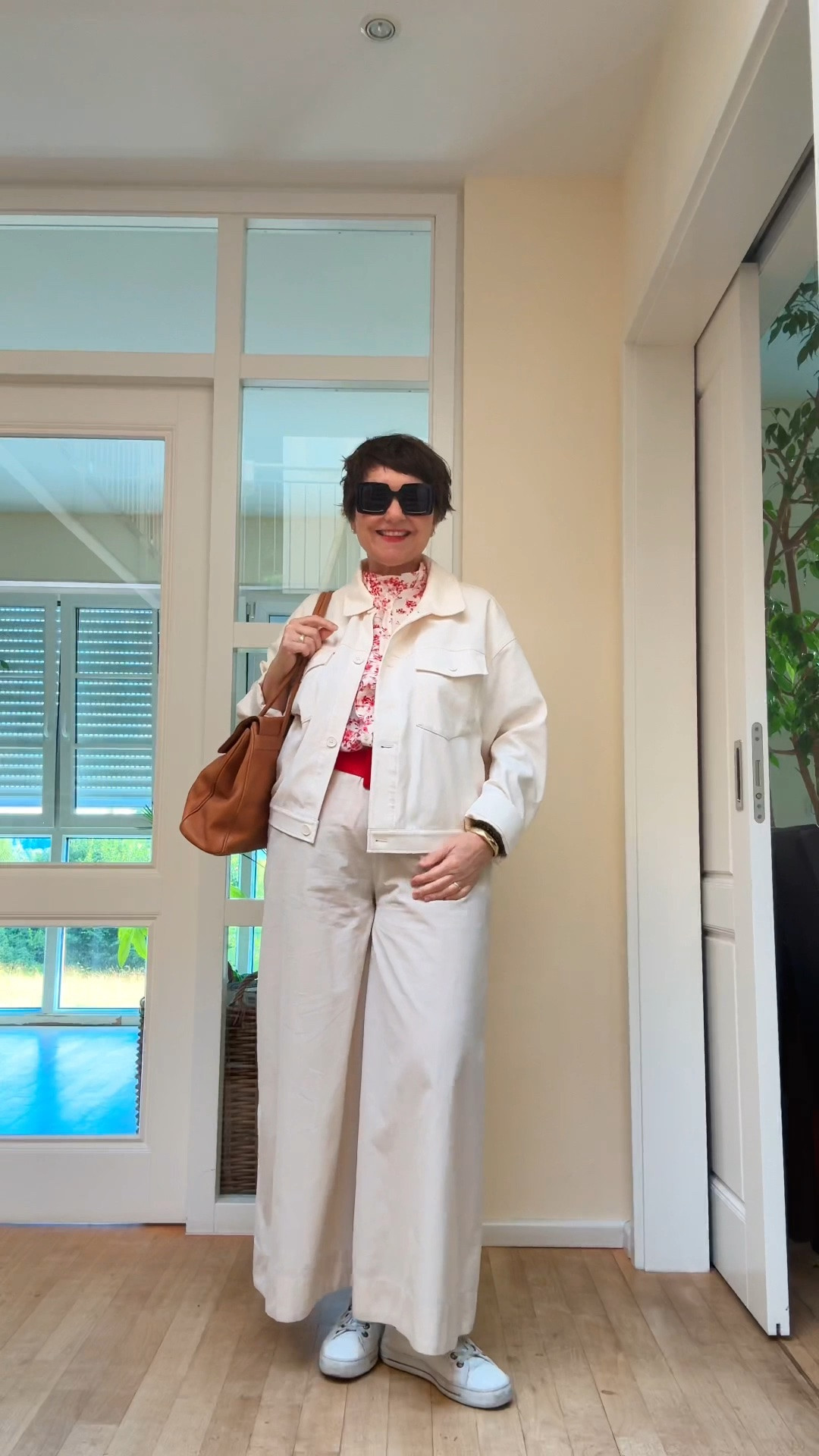 Summer outfit: Culotte, Seidenbluse, Baumwolljacke

#LTKdeutschland #LTKü50 #LTKsummer