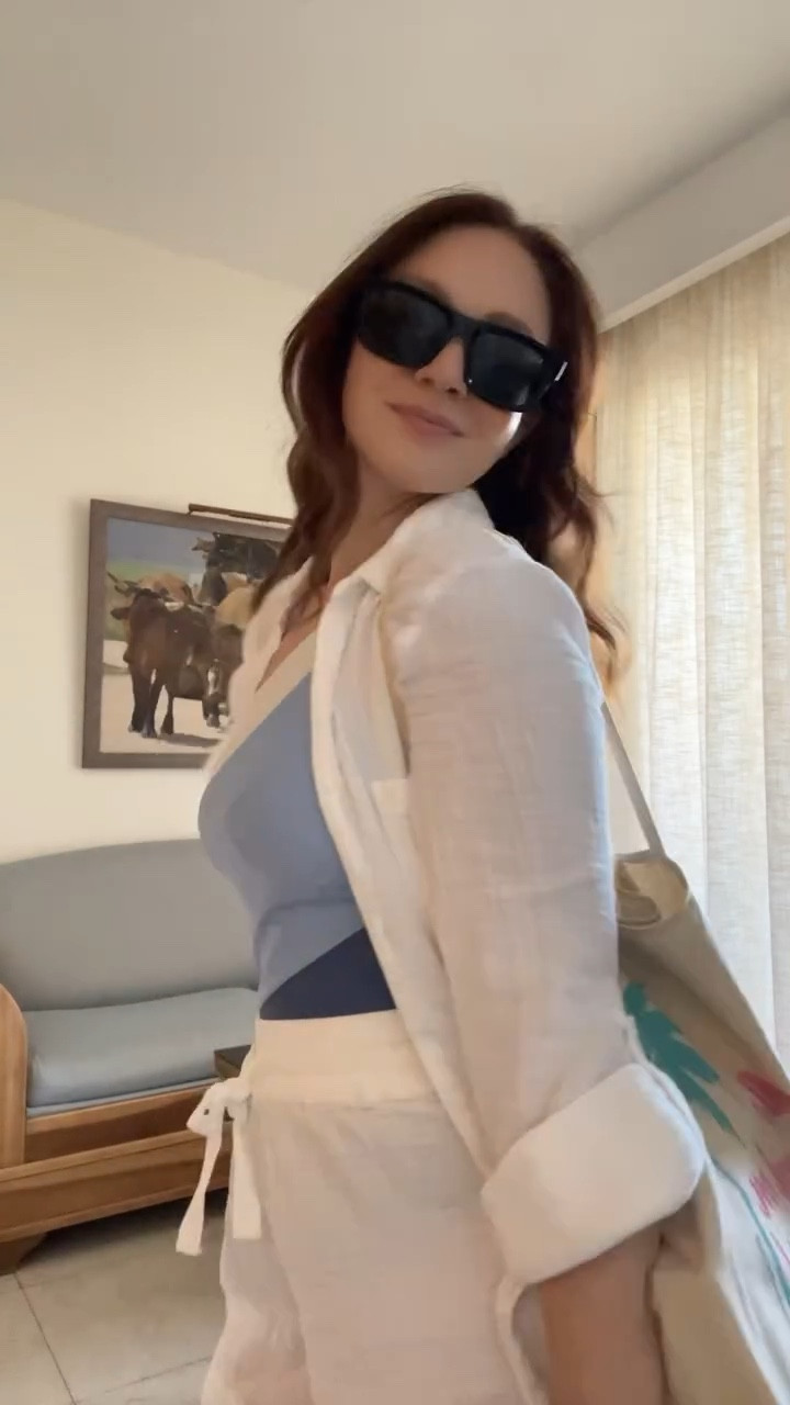 ready for the best pool day 😎
wearing @summersalt from head to toe ✨

#vacationmode #vacationoutfit #poolday #ootd #summersaltjetsetters

#LTKSwim #LTKPetite #LTKTravel