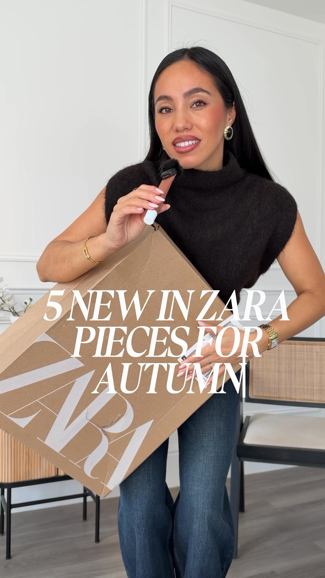 5 new in Zara pieces for autumn 🍂 

Suede jacket - size XS
Boots - true to size 
Argyle knit - size XS 
Trousers - size XS 
White long sleeve - size XS