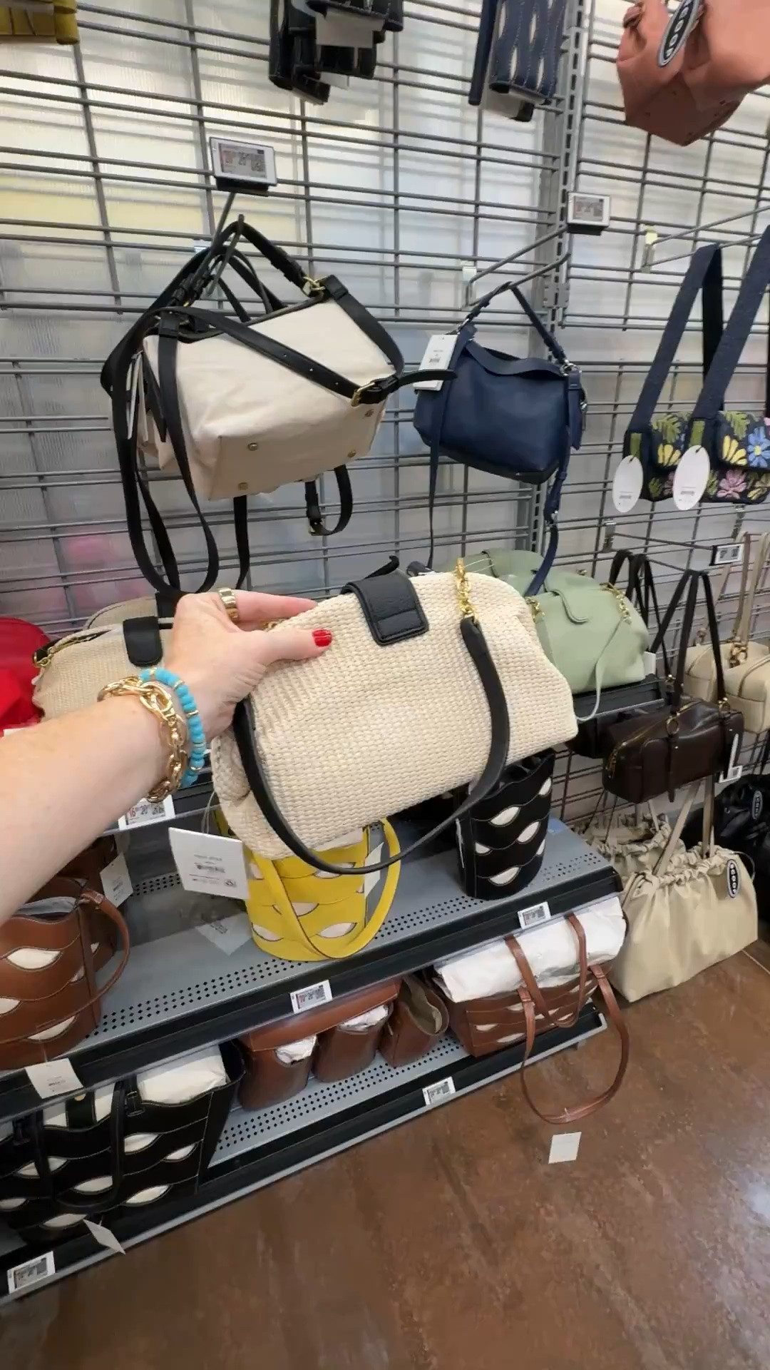 Love this bag from Walmart!

#LTKootd