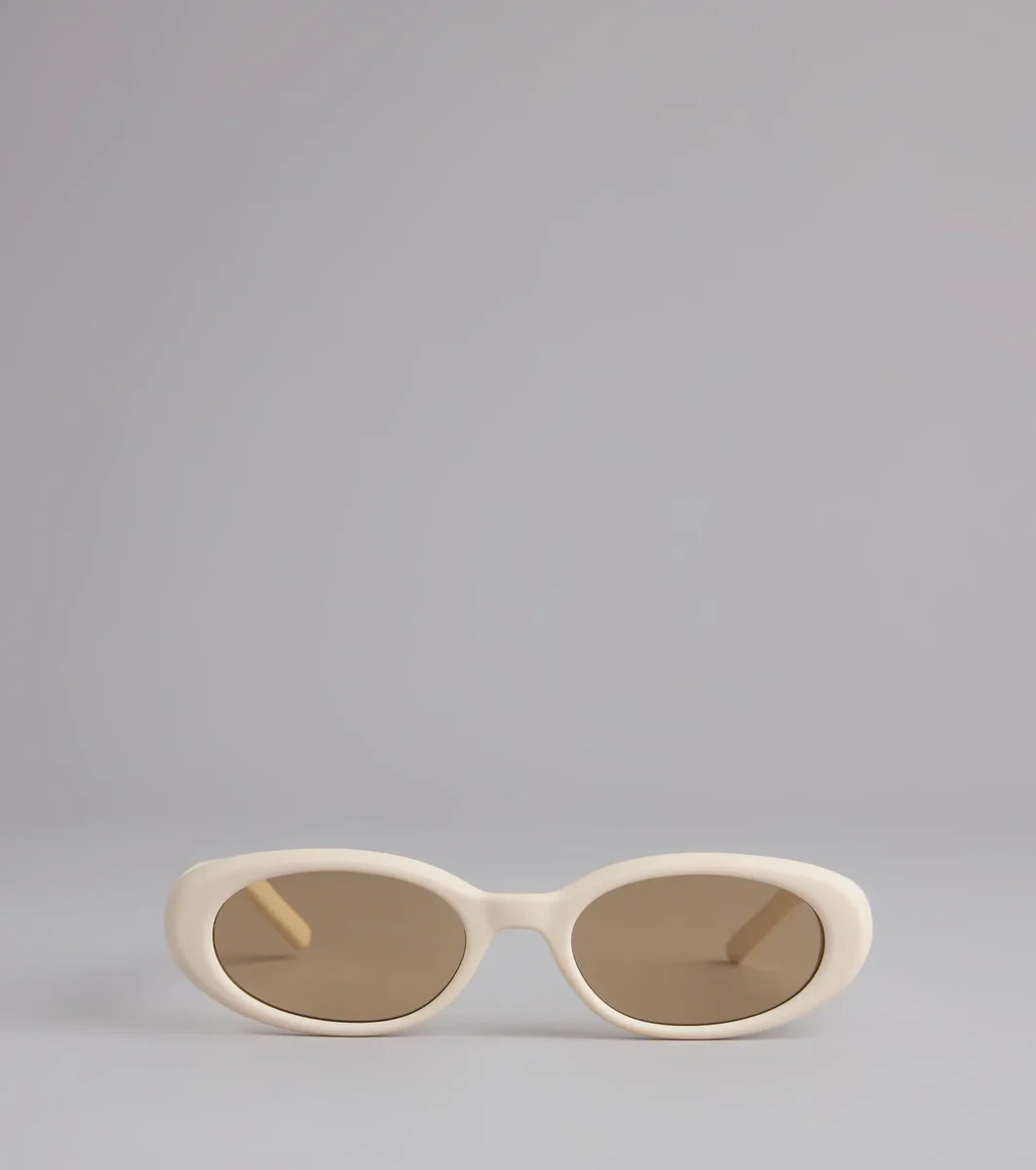 Cloud Cruisin’ Oval Frame Sunglasses | Windsor Stores