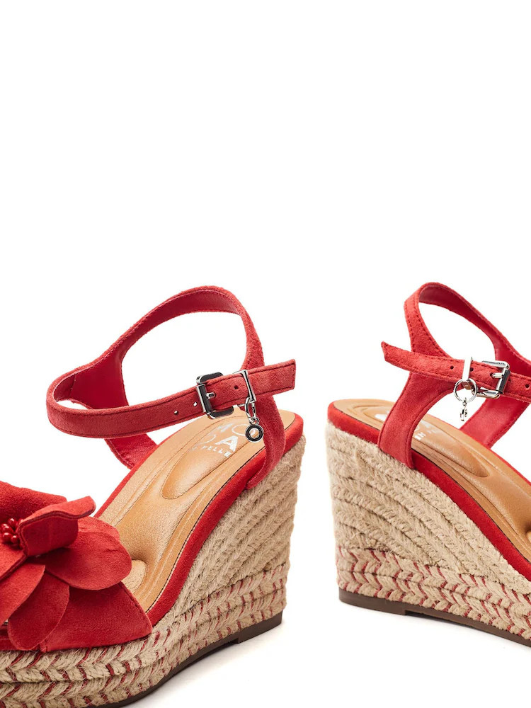 Moda in Pelle Red Mistee Suede Flower Detail Wedges | Next EU
