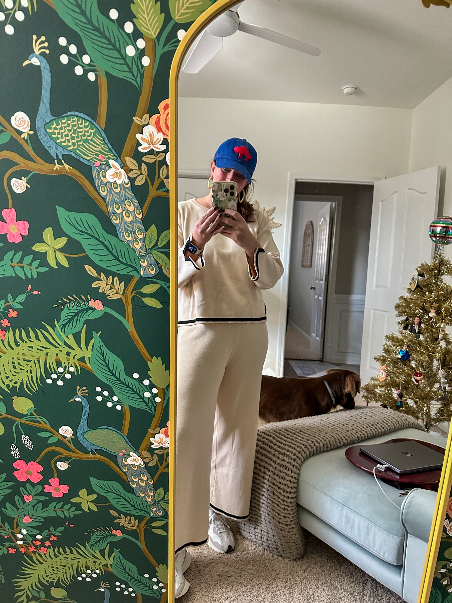 December 1 OOTD

#LTKStyleTip #LTKSeasonal #LTKActive