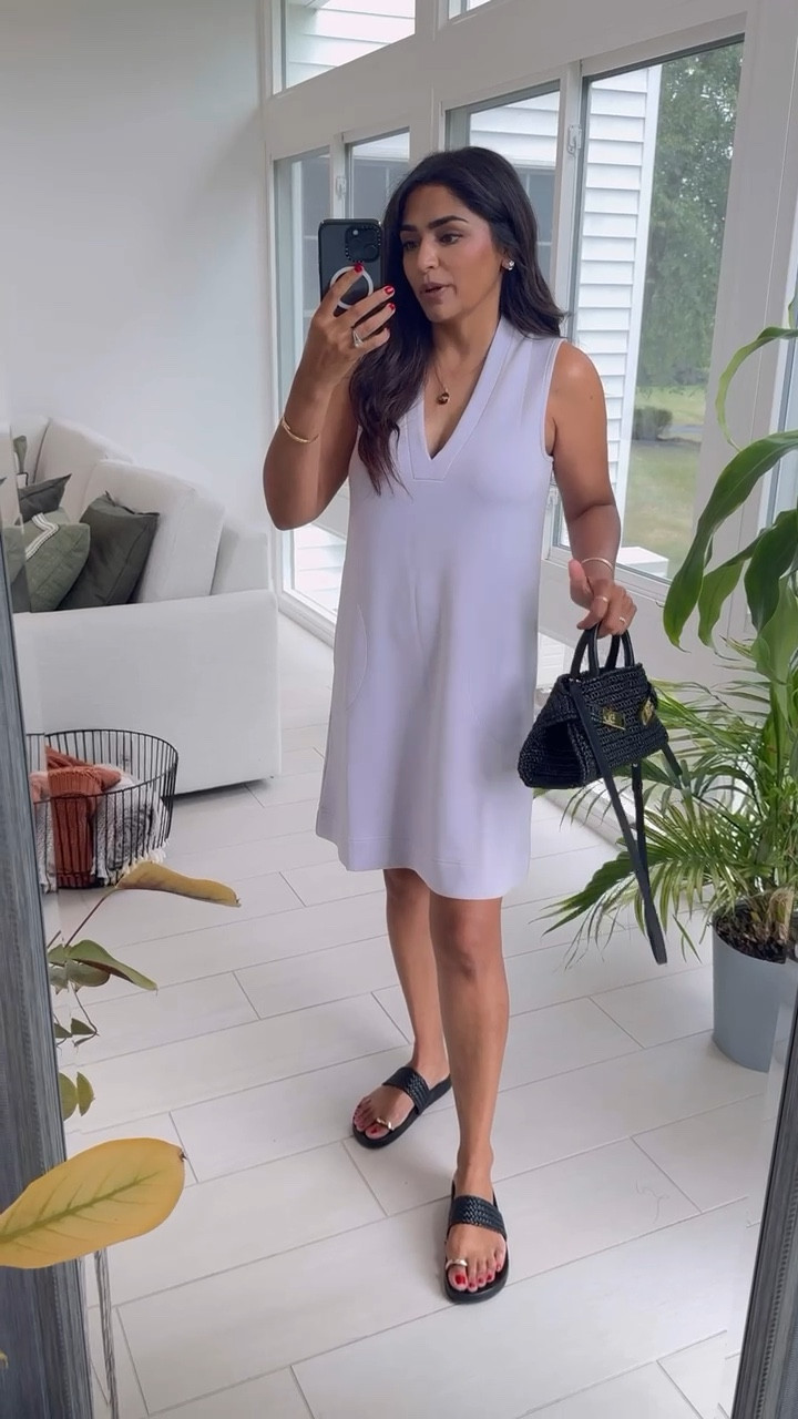 This dress is 50% off! It’s made of the same air-essentials marital as the Spanx sets I always share! Comfy, flattering & it has pockets!! Linking a few other dresses also 50% off!

#LTKWatchNow #LTKSaleAlert #LTKSpringSale