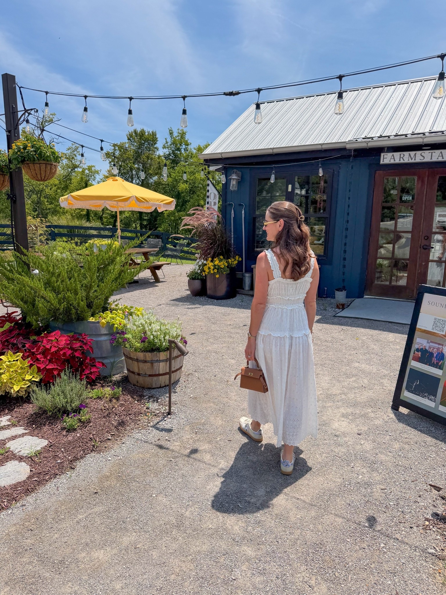 White doen dress

#LTKTravel