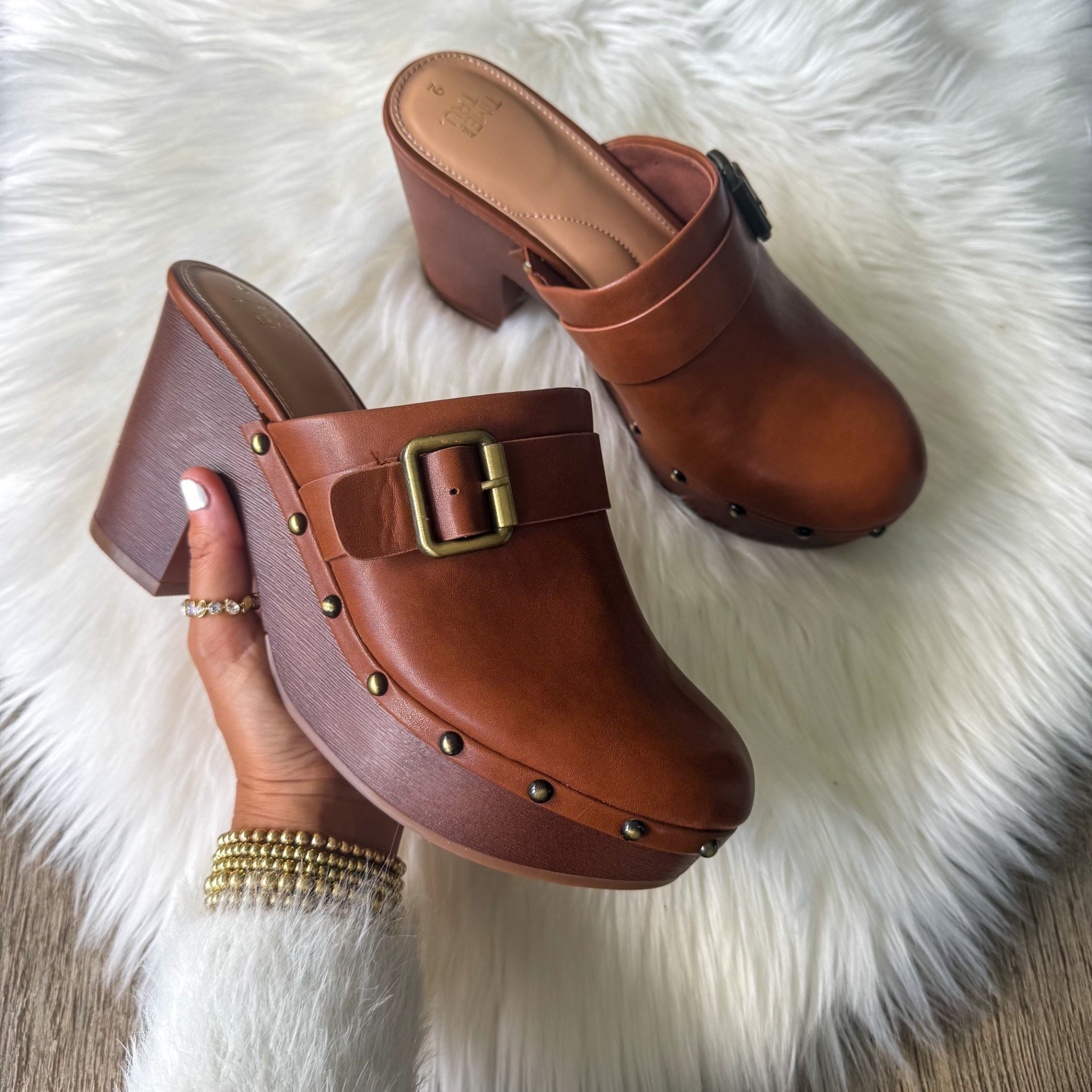 Time and Tru Women's Faux Leather Heeled Clogs
