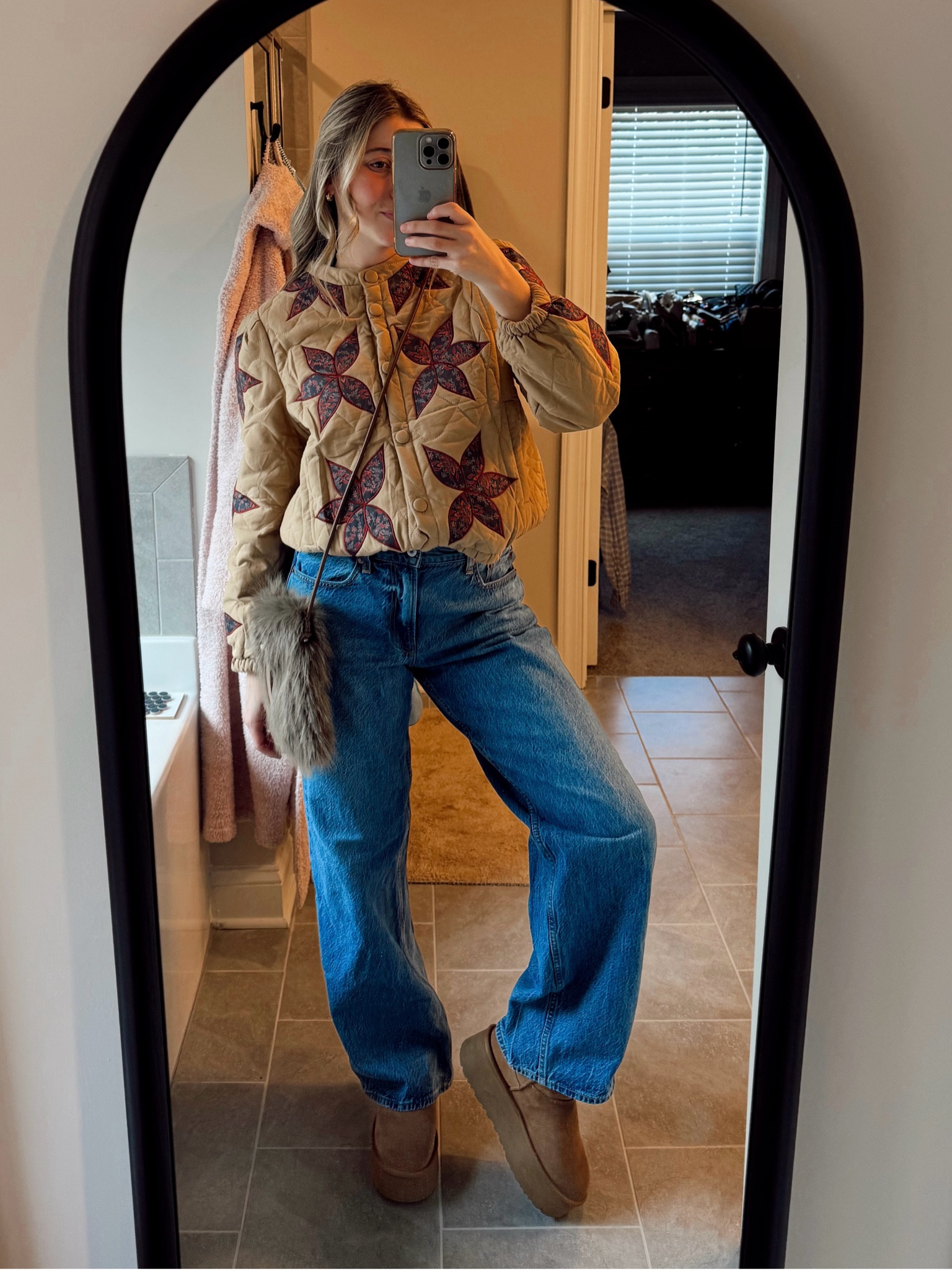 saturday out and about 🤎✨🪵

#LTKSeasonal #LTKU #LTKStyleTip