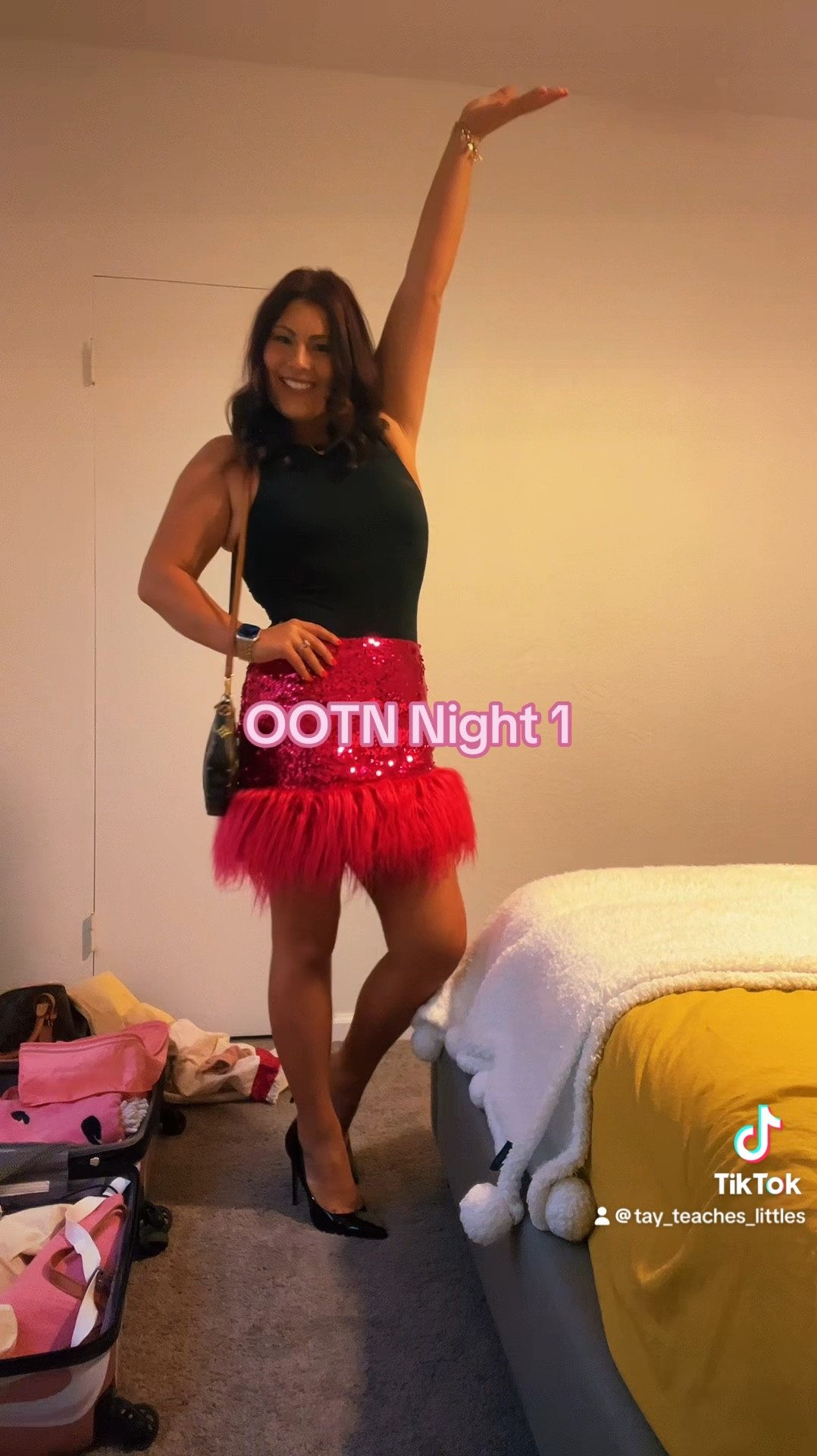 Sequin skirt pink skirt feather skirt 

#LTKStyleTip #LTKU #LTKFindsUnder50