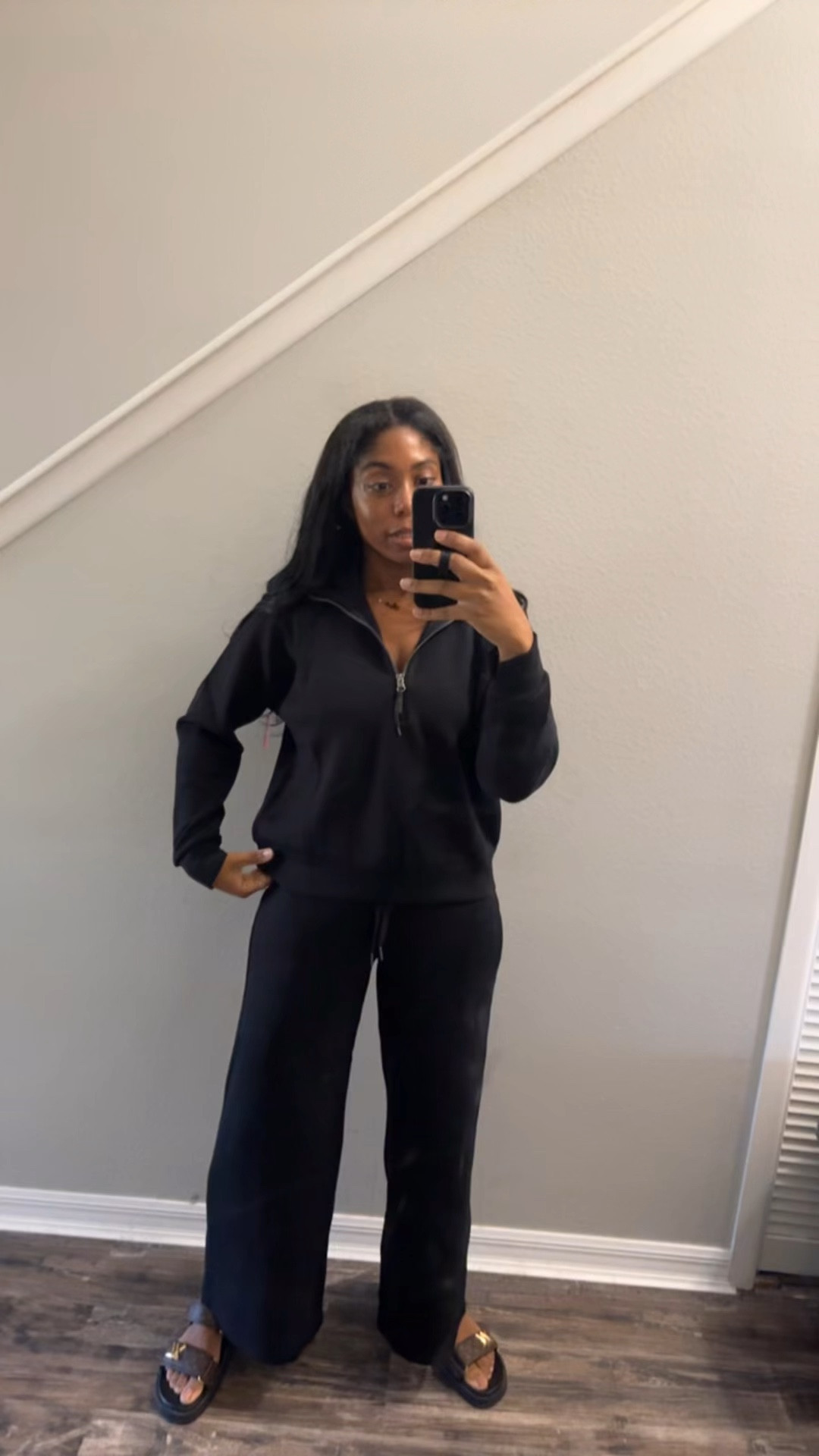 Run don’t walk!! Not only is spanx on major sale! Use code EXTRA10 for an additional 10% off already reduced prices! This is a huge savings on several of their best sellers. These will sell out!

#LTKCyberWeek #LTKWatchNow 

#LTKSaleAlert