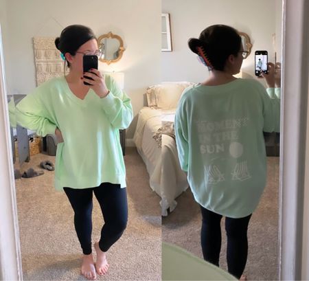 Aerie summer sweatshirt 💚☀️

#aeriesummer #springfashion #summerfashion #casualmomfashion #maternityclothes