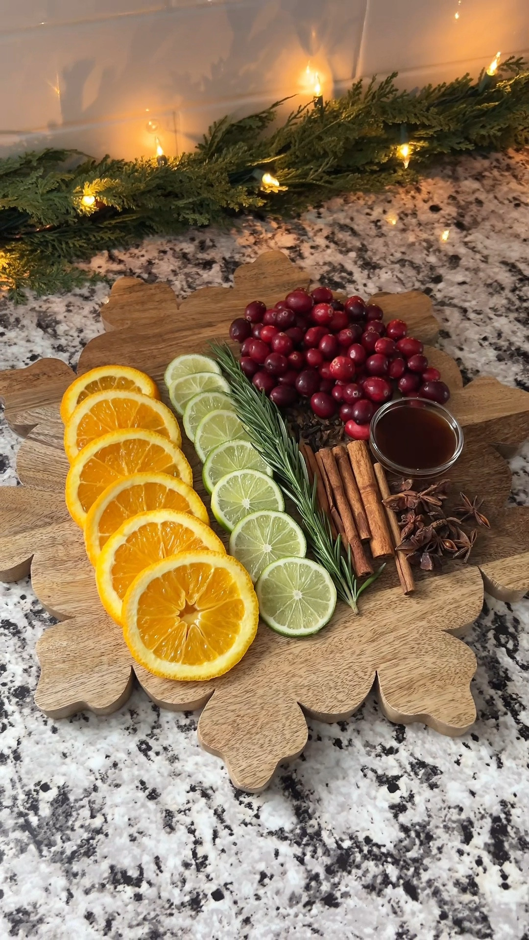 Making my home smell like Christmas 🎄

#LTKHoliday #LTKHome #LTKSeasonal