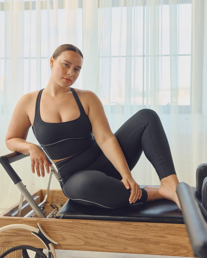 Women's YPB studioFLEX Curve Love 7/8-Length Legging | Women's New Arrivals | Abercrombie.com | Abercrombie & Fitch (US)