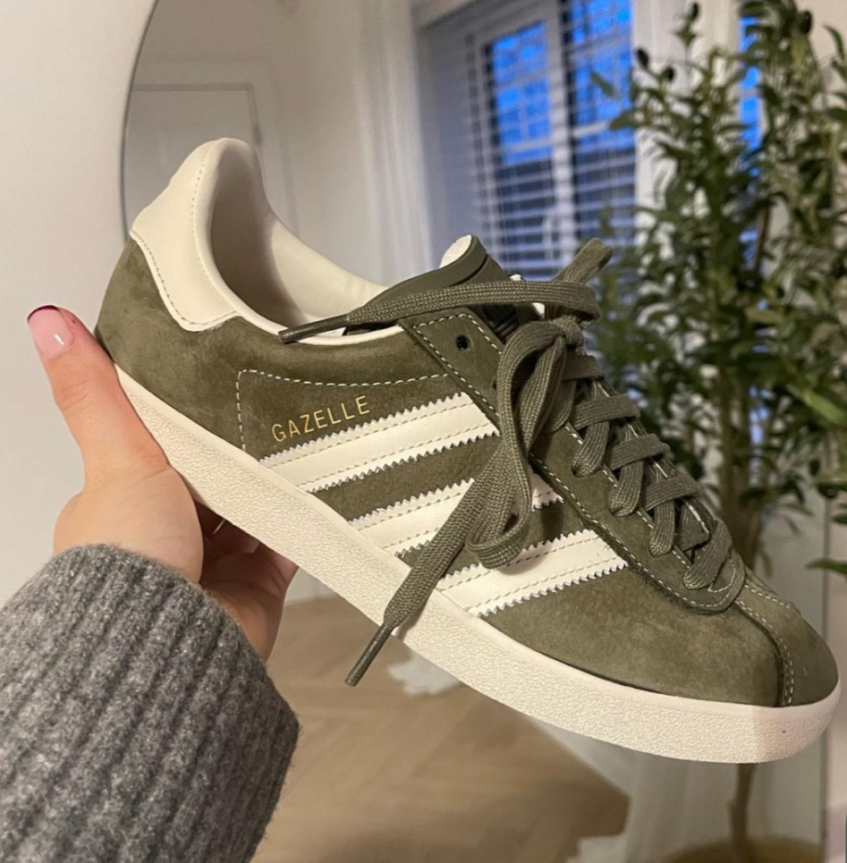 Adidas new color🫒


Olive green | adidas campus

#LTKGiftGuide #LTKshoecrush #LTKeurope
