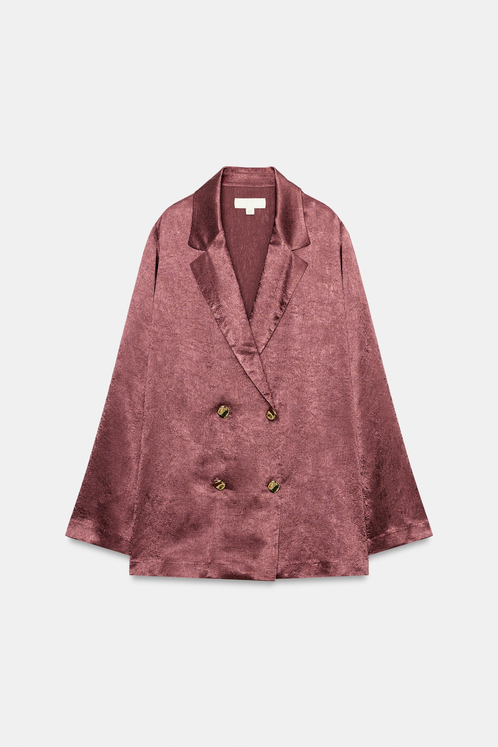 Long sleeve blazer with a lapel collar. Satin finish with a wrinkled effect. Hem with side vents.... | Zara US