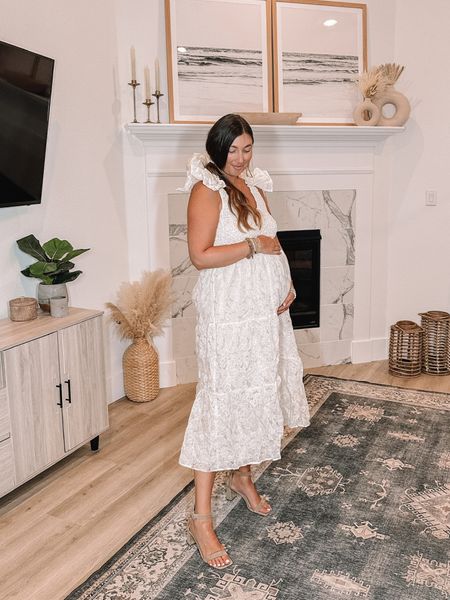 Baby shower dress from worth collective! 

Summer outfit, dress, maternity 