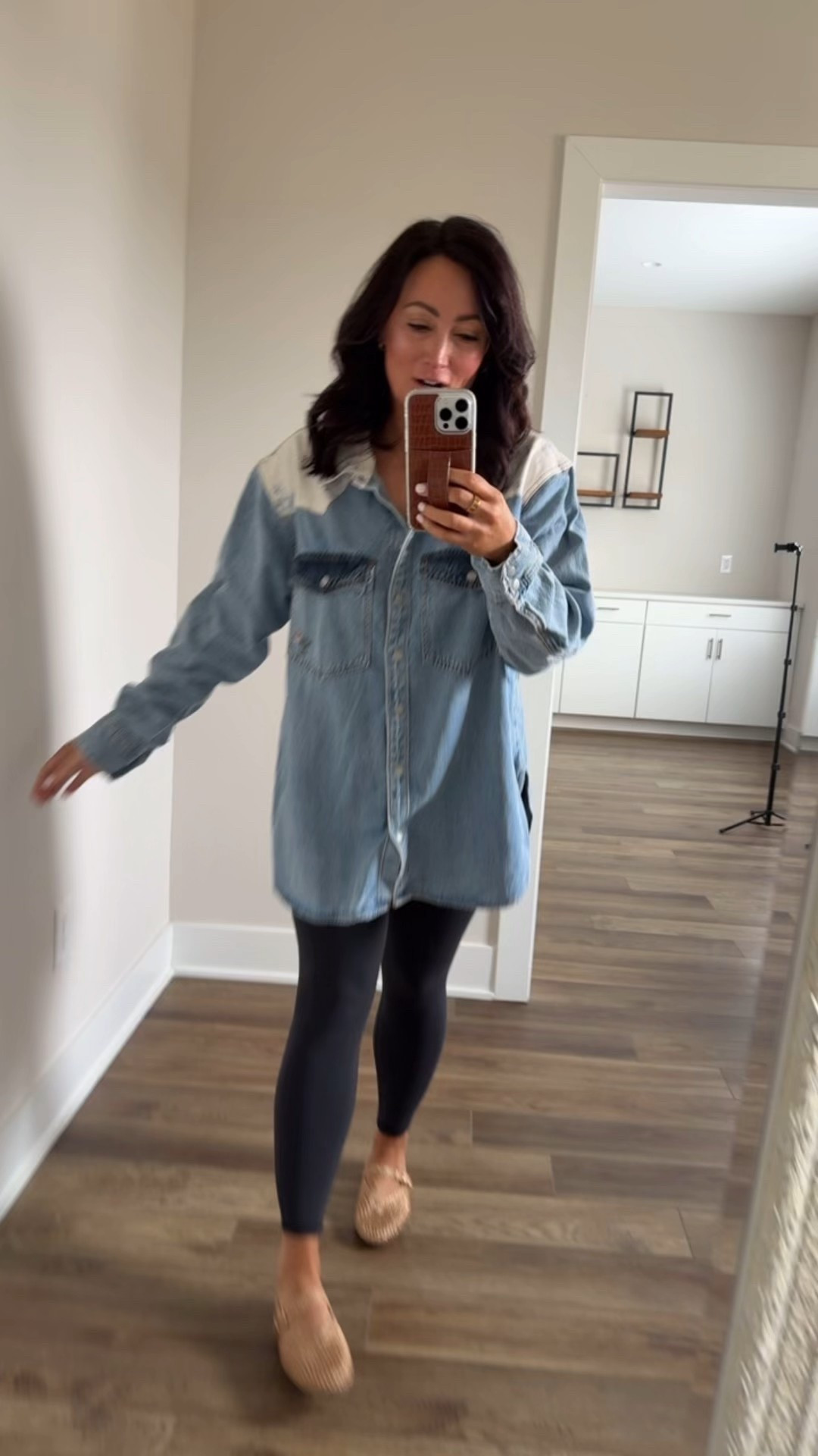 TARGET 🎯 TUESDAY 
• XL top for an oversized fit 
• medium leggings 
• flats true to size 
@Target 

#LTKgrwm #LTKootd #LTKSaleAlert