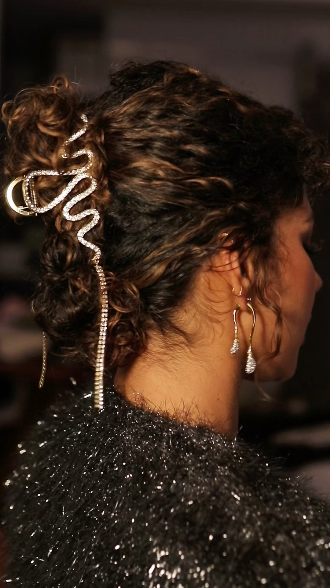 nye curly hairstyle!

#LTKHoliday #LTKBeauty #LTKStyleTip