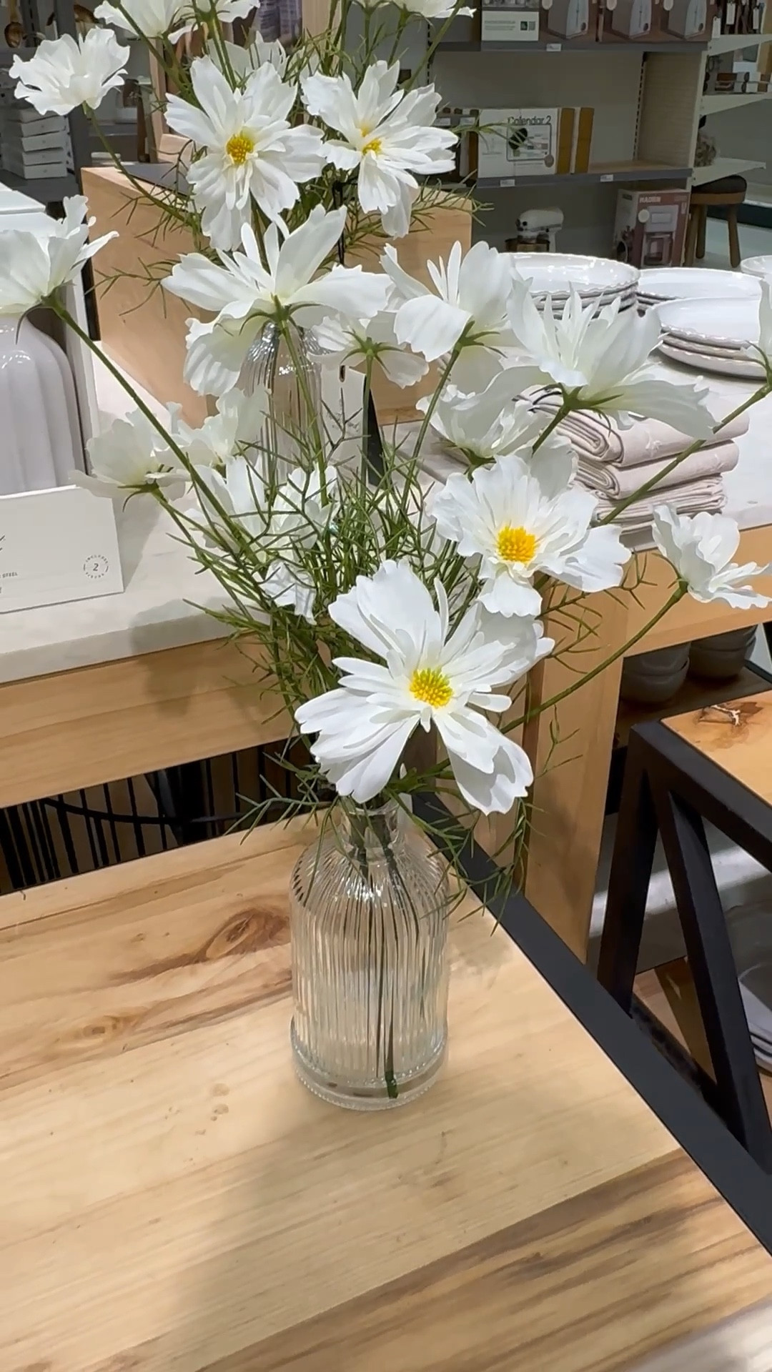 Cute floral arrangement for a home decor refresh 

#LTKFindsUnder50 #LTKdayinmylife #LTKHome