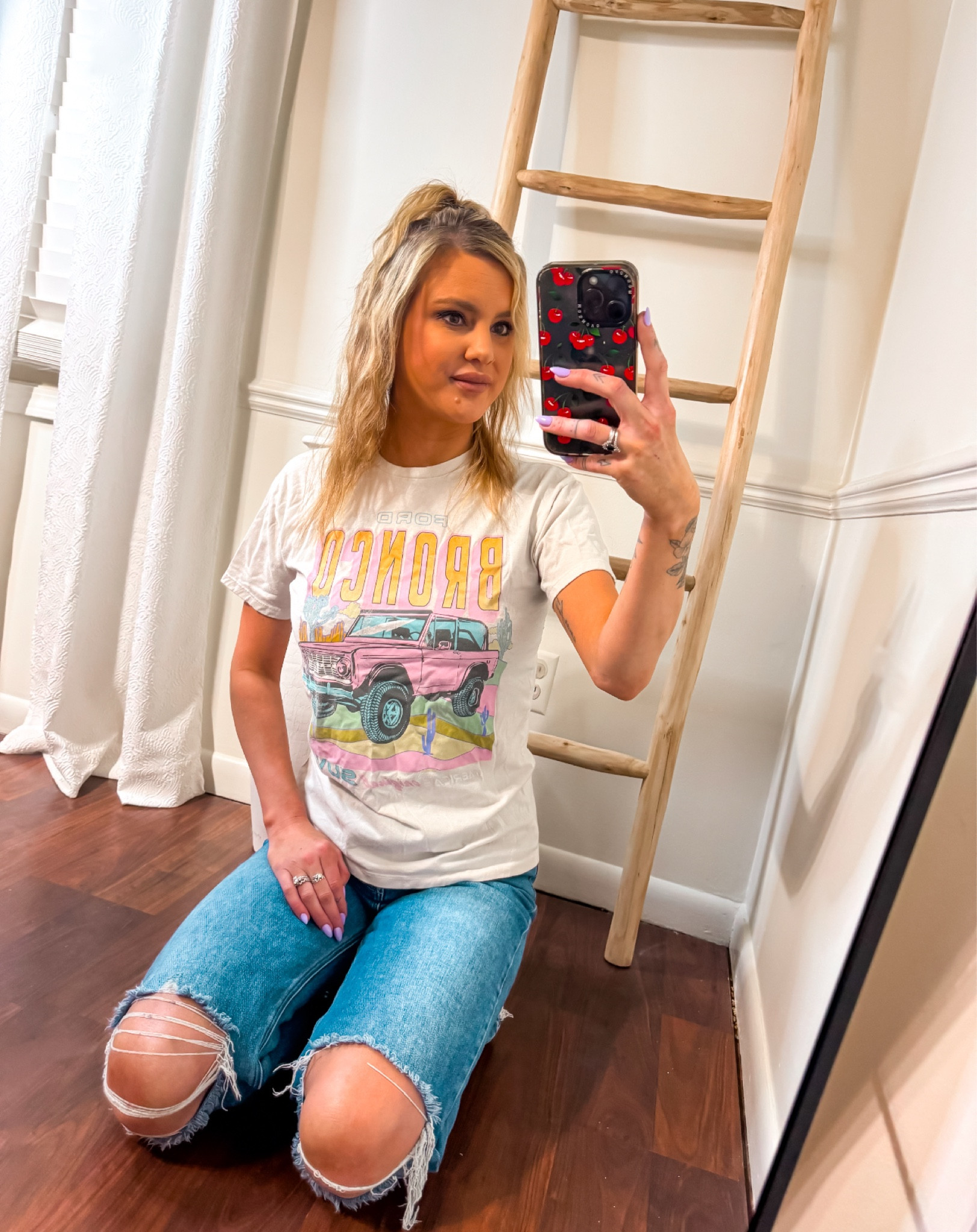 We love a good graphic tee 

#LTKStyleTip #LTKFindsUnder50 #LTKU