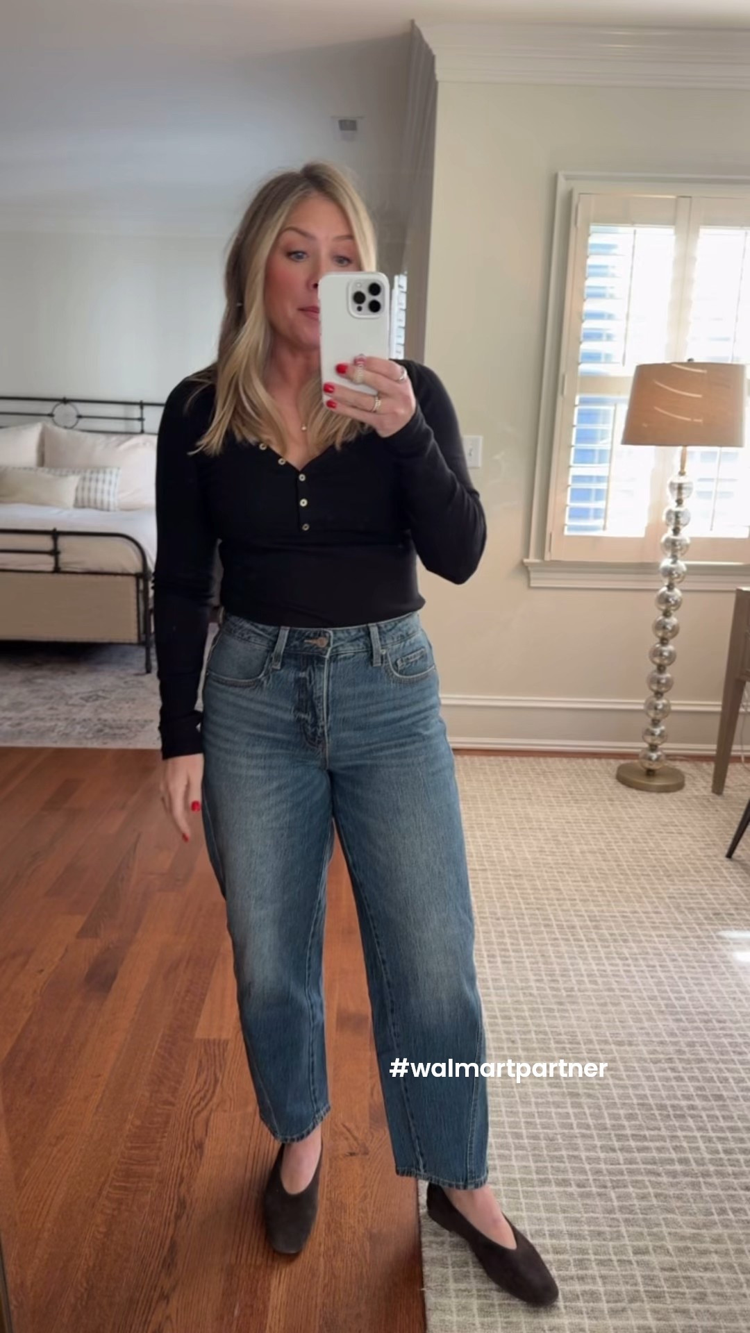 #WalmartPartner  #WalmartStyle  #WalmartFashion @WalmartStyle  // Time and Tru barrel jeans are 10/10! No notes! 