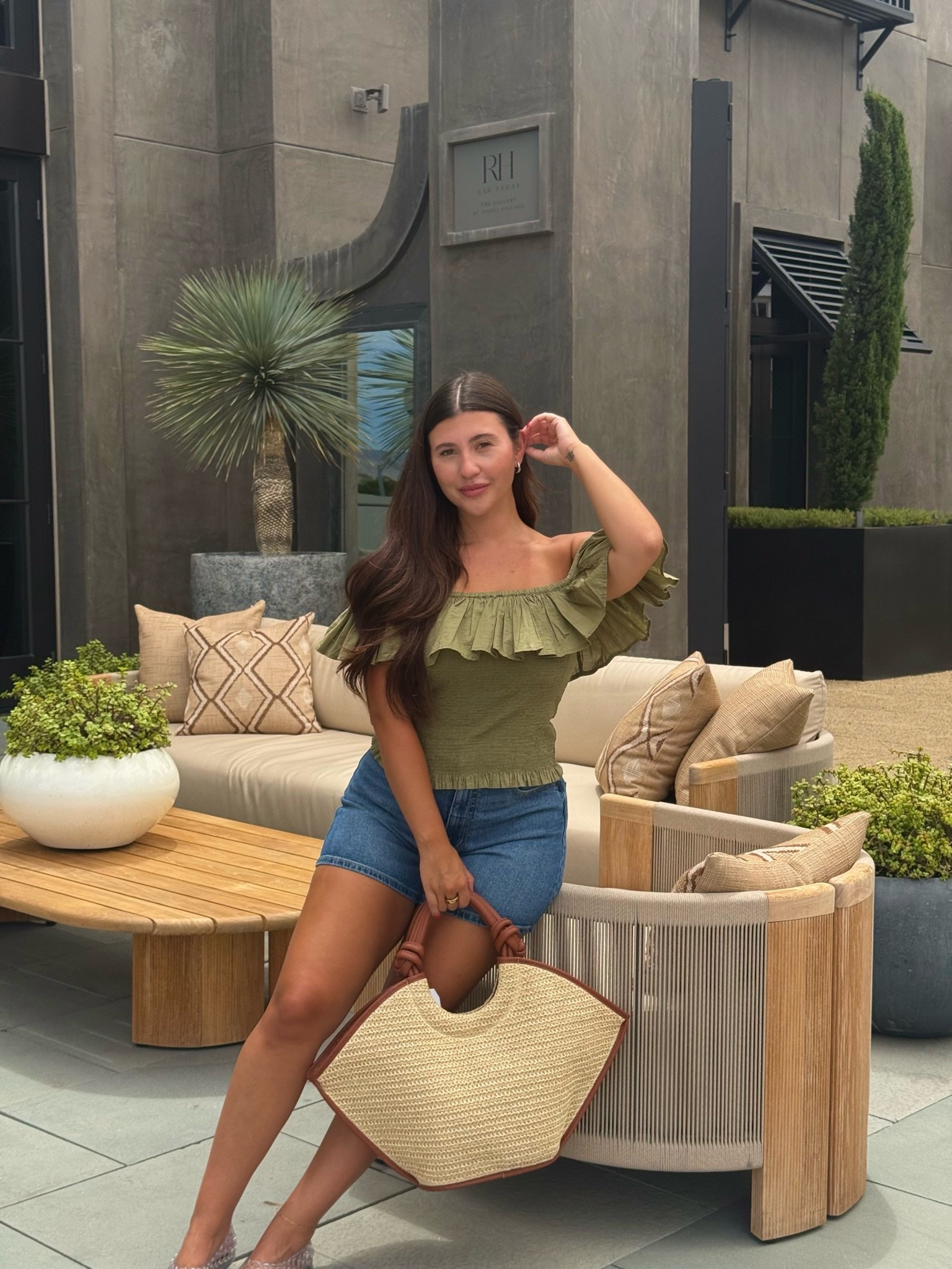 One of my favorite summer Walmart fits!
Size: 6 shorts
Size: M top
Size: Women’s 7 shoes

#LTKootd #LTKSeasonal #LTKMidsize