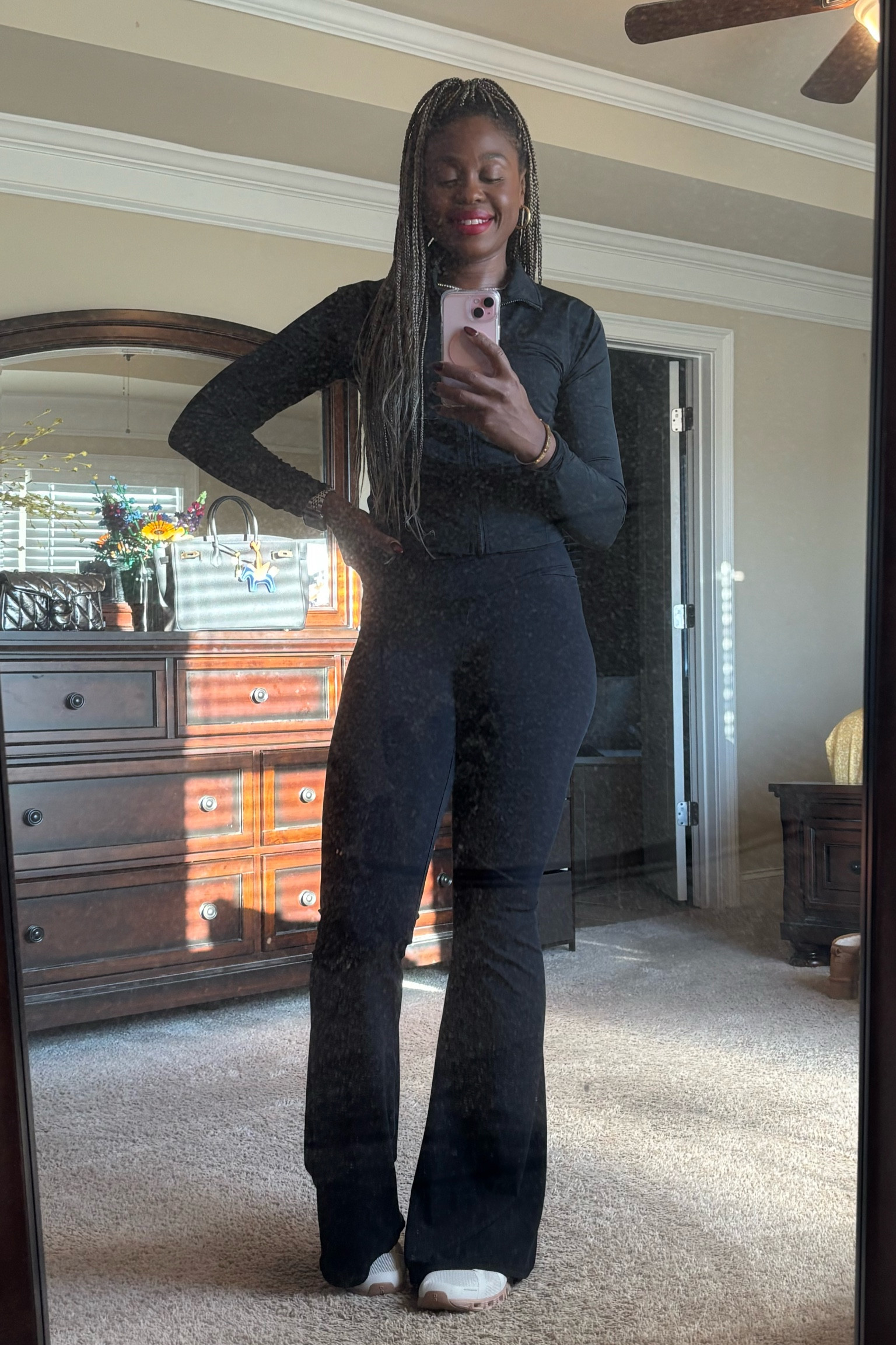 This is such a cute outfit to wear when running errands. I still feel so cute and put together!!

#LTKStyleTip #LTKFitness #LTKActive