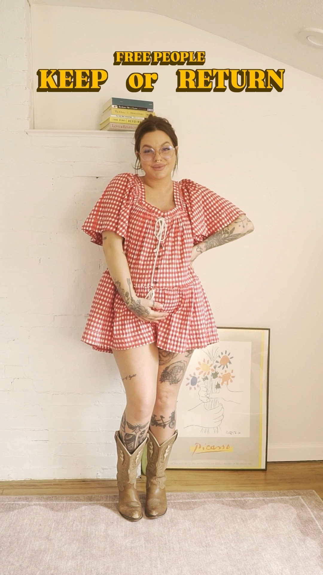 first outfit in the beginning isn’t free people! it’s from the foxy kind and it’s linked! wearing a large!

OUTFIT 1 - size medium in the gingham romper 
OUTFIT 2 - size medium in both pants and denim jacket 
OUTFIT 3 - size medium in the neutral gingham set
OUTFIT 4 - size medium in the forest green muscle tee / dress
OUTFIT 5 - size medium in the set! 

#LTKBump #LTKStyleTip #LTKSeasonal