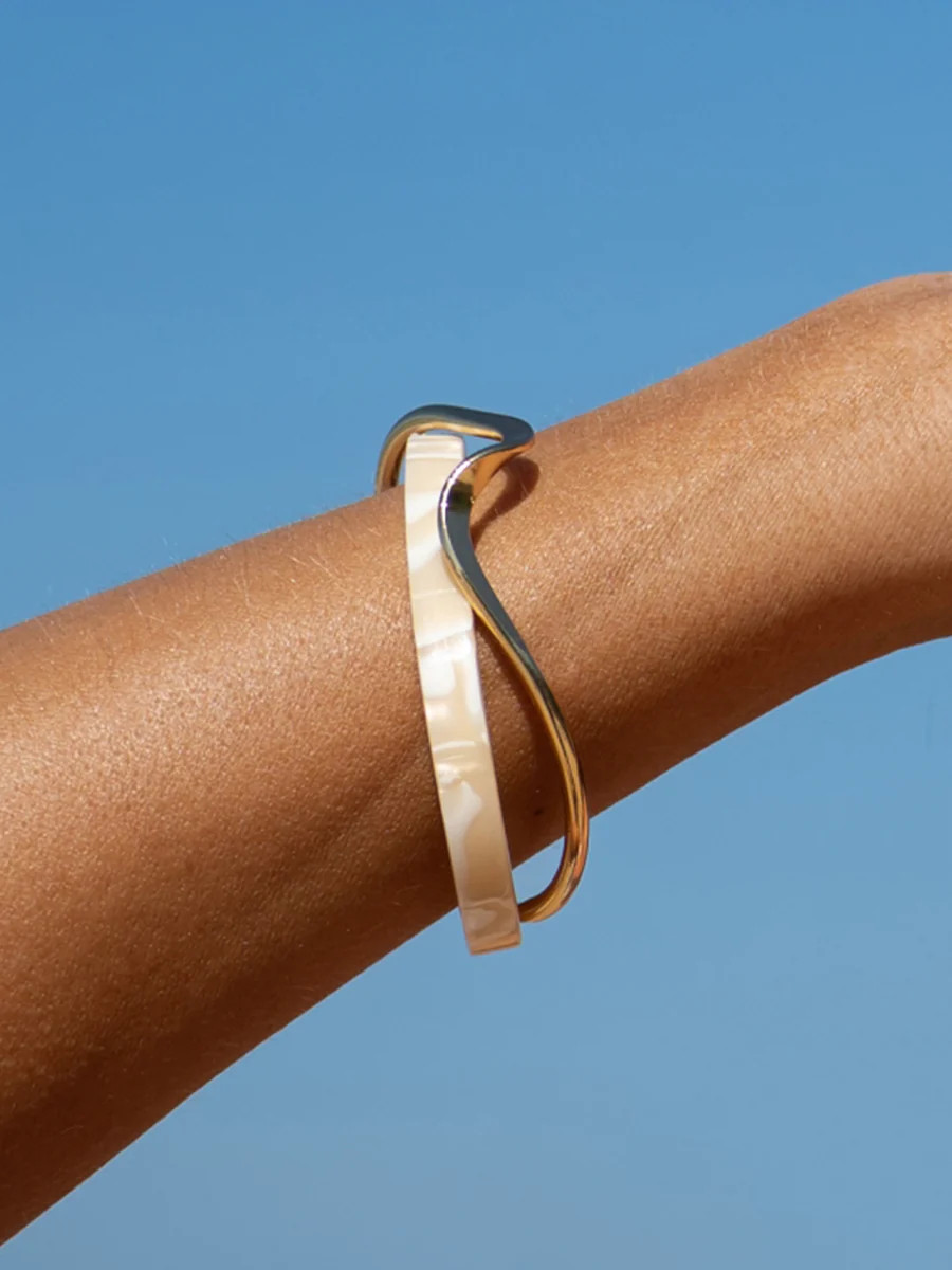 Off White Bracelet & Reviews - Off White - Sustainable Bracelets | BERLOOK | BERLOOK