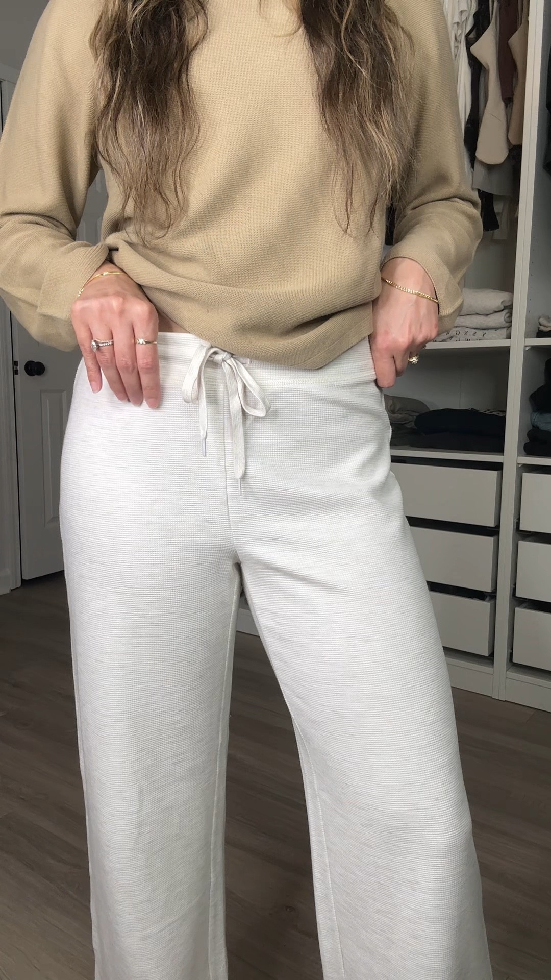 These lounge pants from Aritzia are so good!! Super comfy waffle knit and the fit is 10/10 

#LTKFindsUnder100 #LTKStyleTip