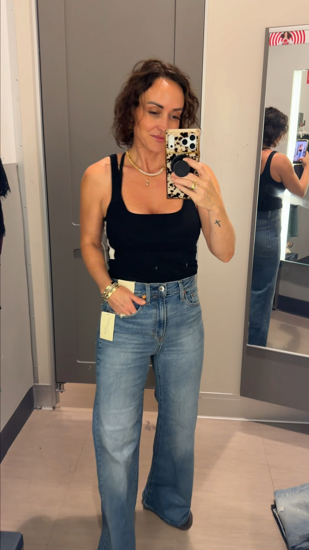 A little Target run because apparently I can never just “look” 😭🤎 Found so many cute pieces that are giving way more expensive than they actually are from easy everyday staples to those random finds you didn’t know you needed until you saw them 👀✨

If you’re looking for affordable pieces to refresh your wardrobe without doing the absolute most, I linked my favorite Target finds on LTK! 🫶🏽

#LTK #LTKCreator #LTKFashion #TargetFinds #TargetStyle #TargetFashion #FashionFinds #AffordableFashion  #StyleInspo #WardrobeFinds #EverydayStyle #ShopMyLook