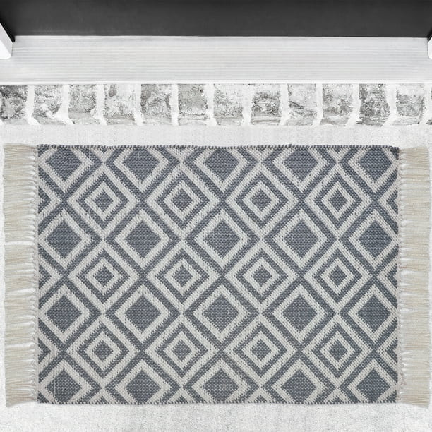 My Texas House Grey Geometric Layering Rug, 24" x 32" - Walmart.com | Walmart (US)
