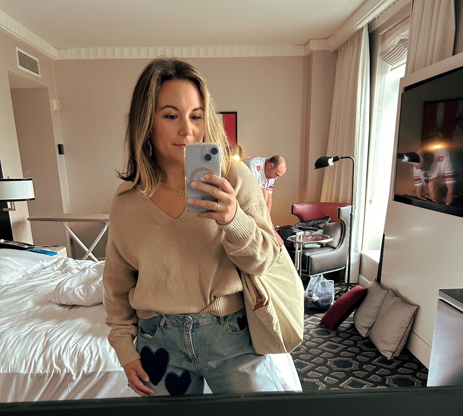 #barreljeans from #amazon 
It’s a yes for me! #falloutfit #jeans

#LTKTravel #LTKFindsUnder50 #LTKSeasonal