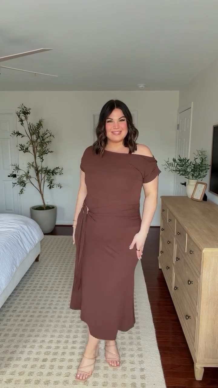 Midsize wedding guest dresses with sleeves! 

Wearing a size xl in all

#LTKWedding #LTKMidsize #LTKTall