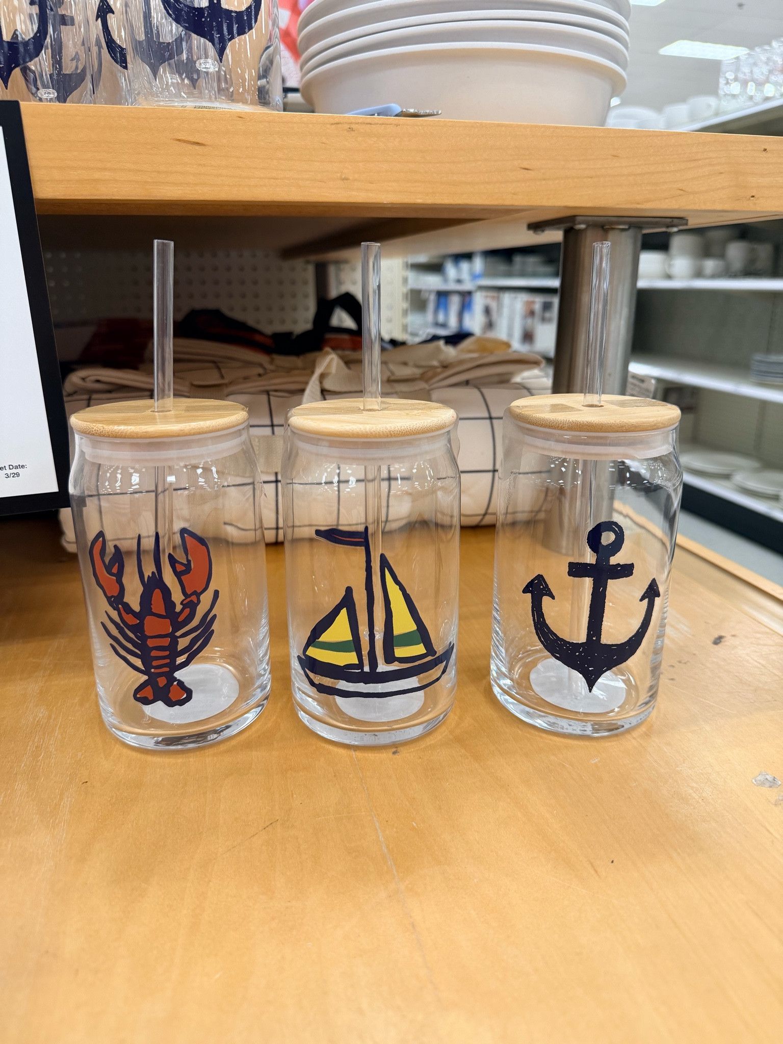 Room Essentials set the bar high for outdoor dining. It’s giving coastal and I’m here for all of it. Shop this and so much more under my handle! 

#tumbler #coastal #americana #patiodining #outdooressentials #summerlooks #kitchen #roomessentials #target

#LTKHome #LTKSeasonal #LTKfoodie