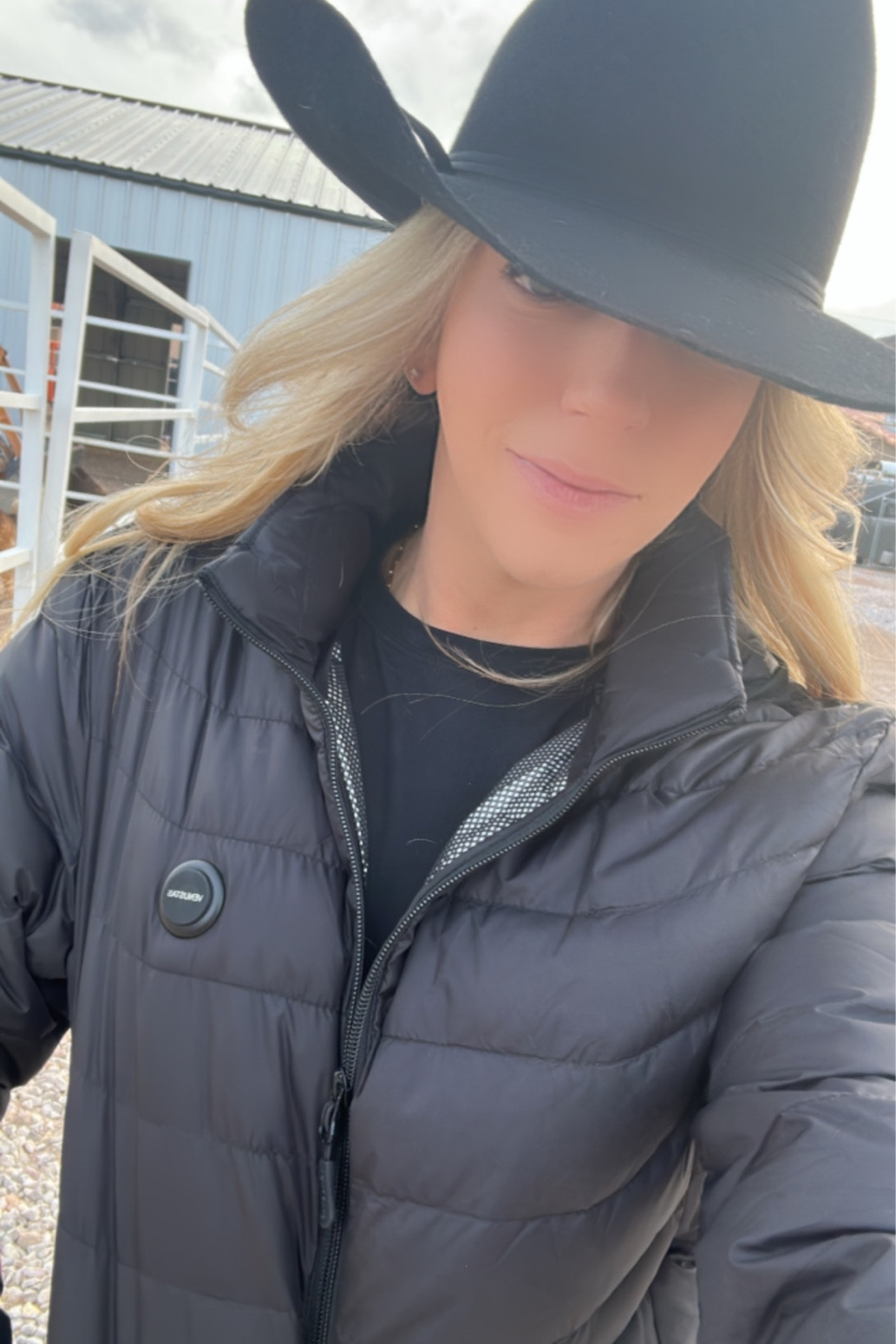 Heated Jacket - Lifesaver!

#LTKSeasonal #LTKworkwear #LTKFind