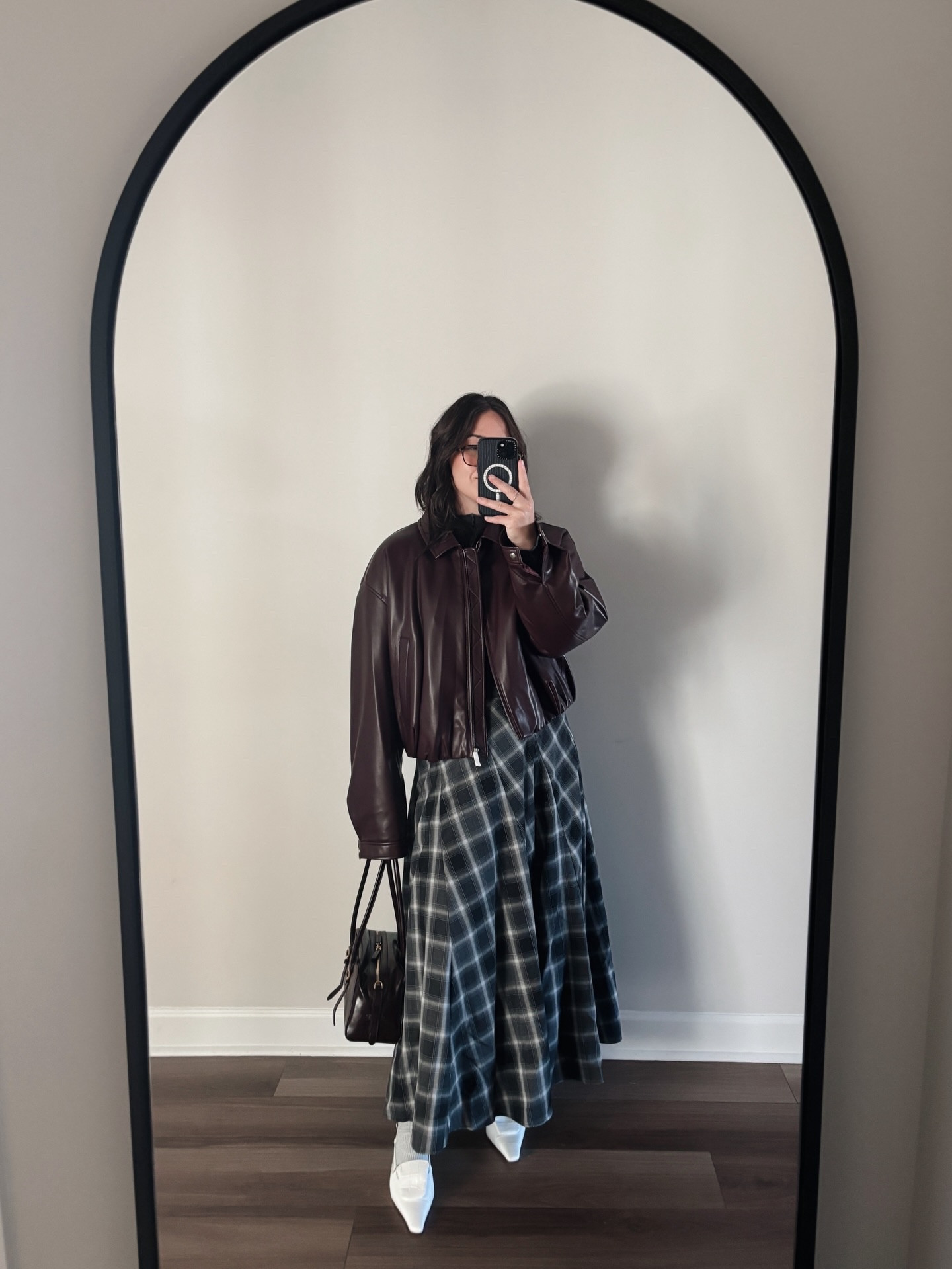 plaid skirt 2 ways @fabrique.official 

look 1
top @thelinebyk 
skirt @fabrique.official
jacket @fabrique.official
bag @fabrique.official
socks @bombas 
shoes @tibi

look 2
blazer @tibi
flower pins @7or9.official 
skirt @fabrique.official
bag @fabrique.official
socks @bombas
shoes @tibi