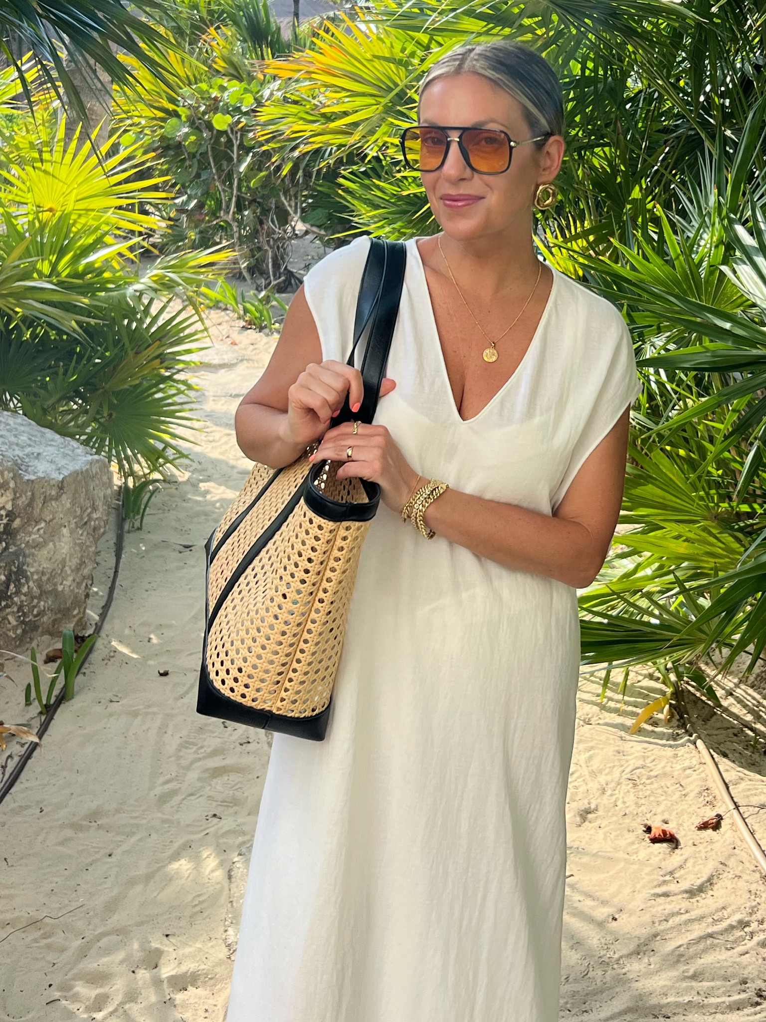 The summer tote you need that is now under $35 #target #targetcirclesale 

#LTKSummerSales #LTKTravel #LTKSaleAlert