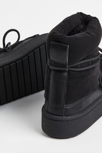 Laced Padded Boots | H&M (US + CA)