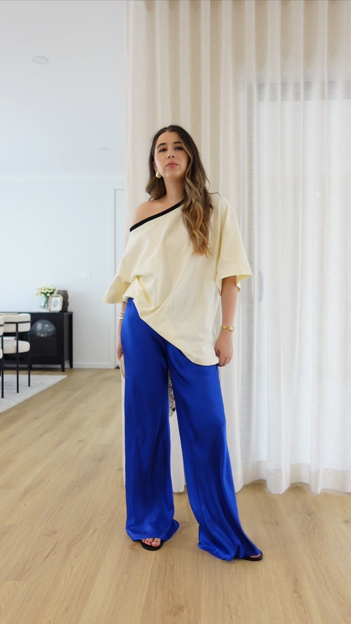 Basics with a fun pop of colour 💙

Top is a size 8 and pants are a 10. My bag is from Target Australia xx

#LTKstyletip #LTKFashionMonth #LTKaustralia