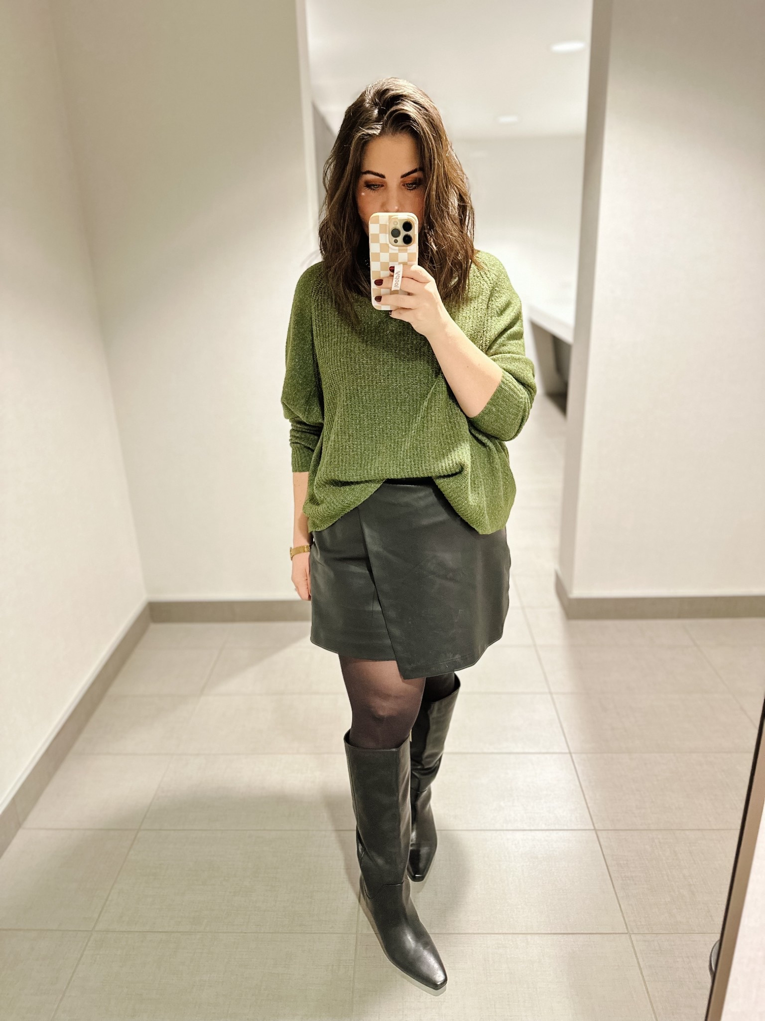 Trying to make fetch happen (i.e., willing fall to come when it’s still 90 in Texas)  

#LTKMidsize #LTKSeasonal