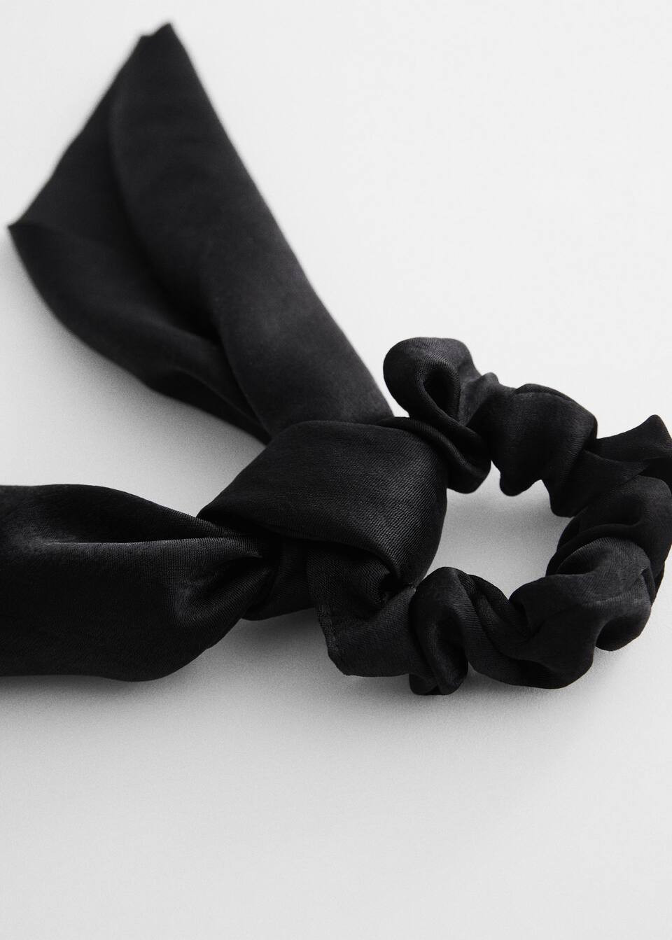 Search: Hair bow (4) | Mango USA | MANGO (US)