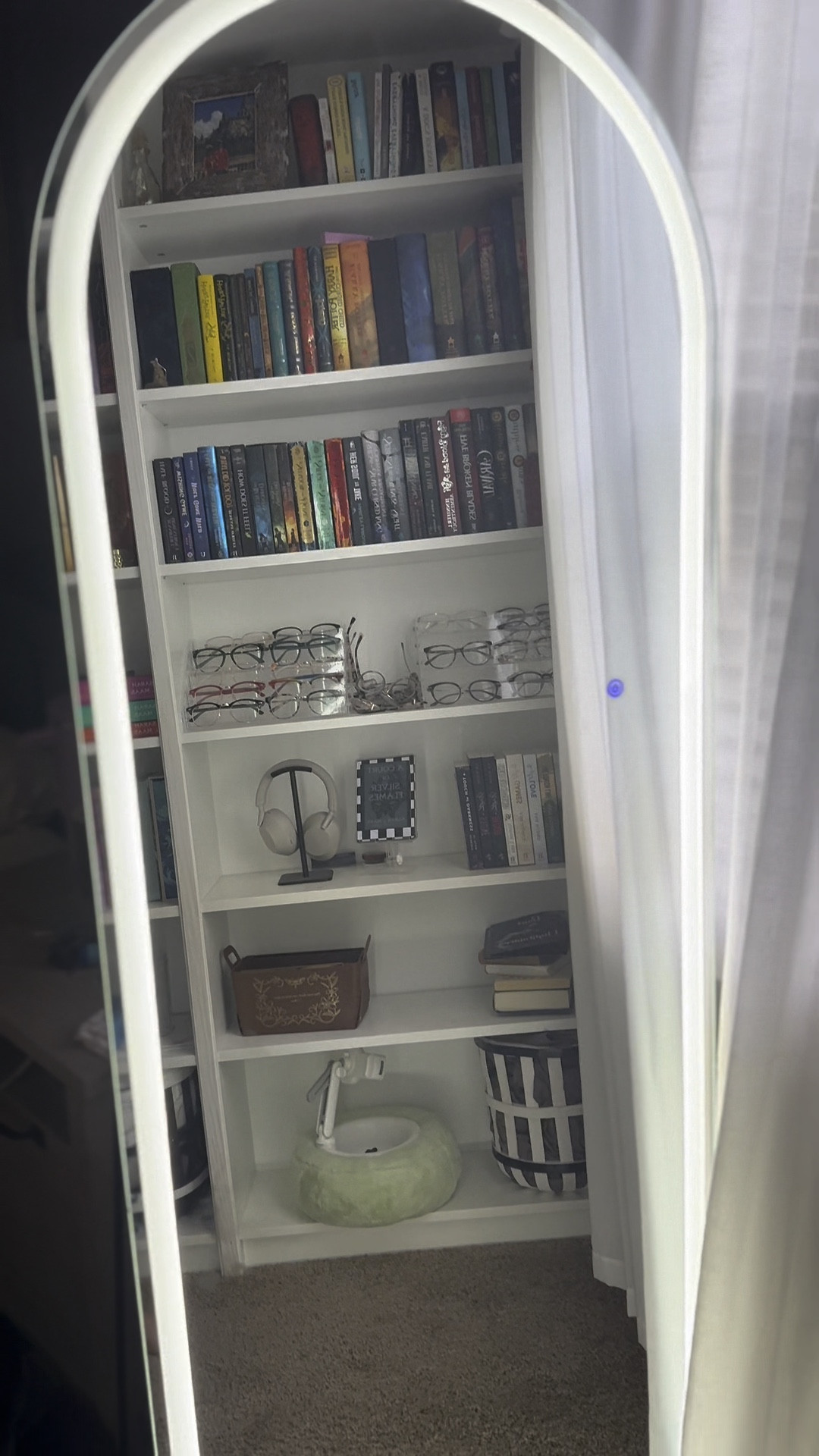 Bringing all the glow with this stunning light-up arc mirror ✨ Perfect for adding that modern touch to any space! #MirrorGoals #HomeDecor #GlowUp #ModernAesthetic #InteriorDesign #RoomInspo #LightUpMirror #CozyVibes #HomeStyle

#LTKBeauty #LTKSaleAlert #LTKHome