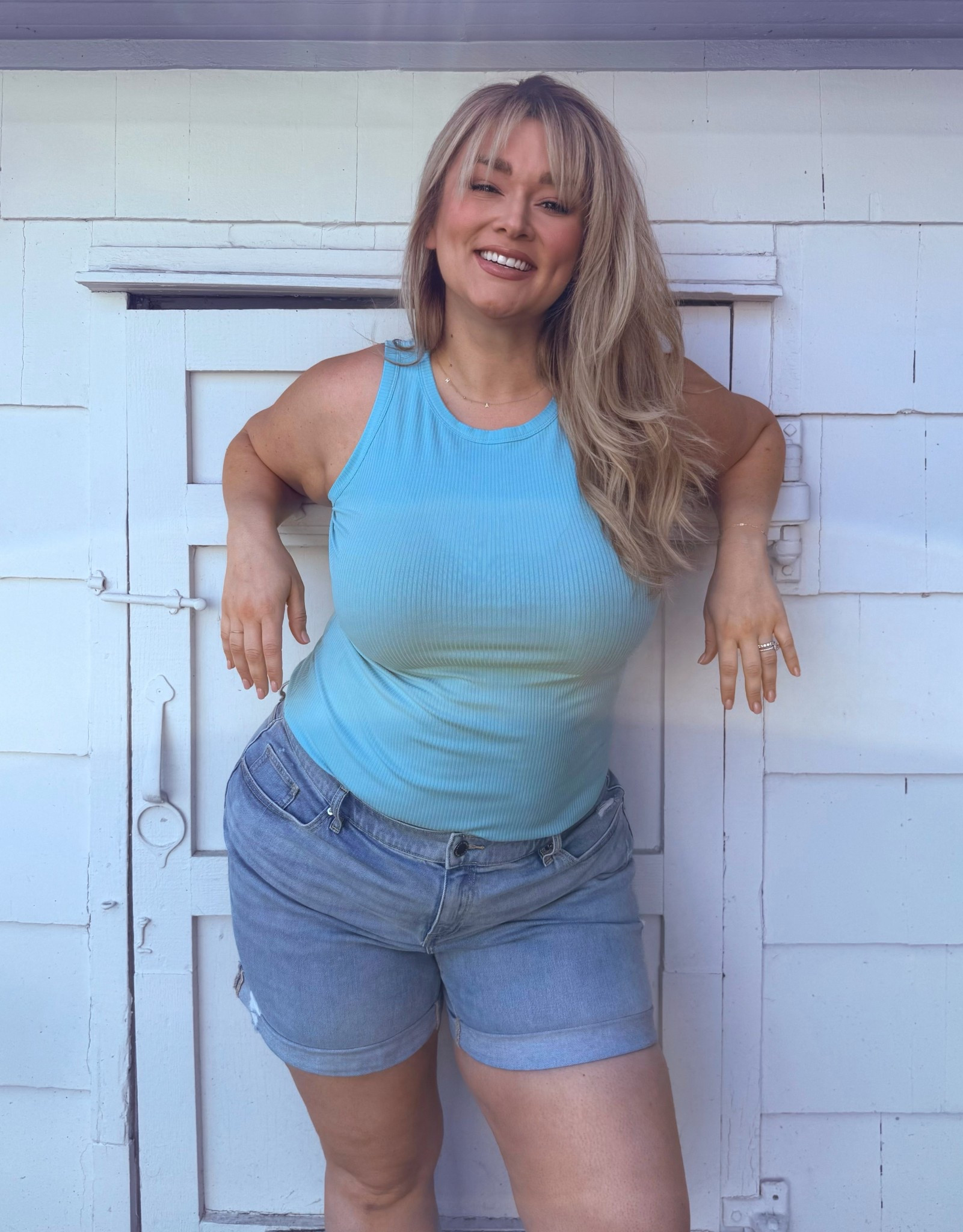 Shorts 🤝 Summer 
Best shorts I've ever put on my body. Perfect length at 5.5" 
For reference I wear a size 18! TTS! 

#LTKSaleAlert #LTKSummerEdit #LTKPlusSize