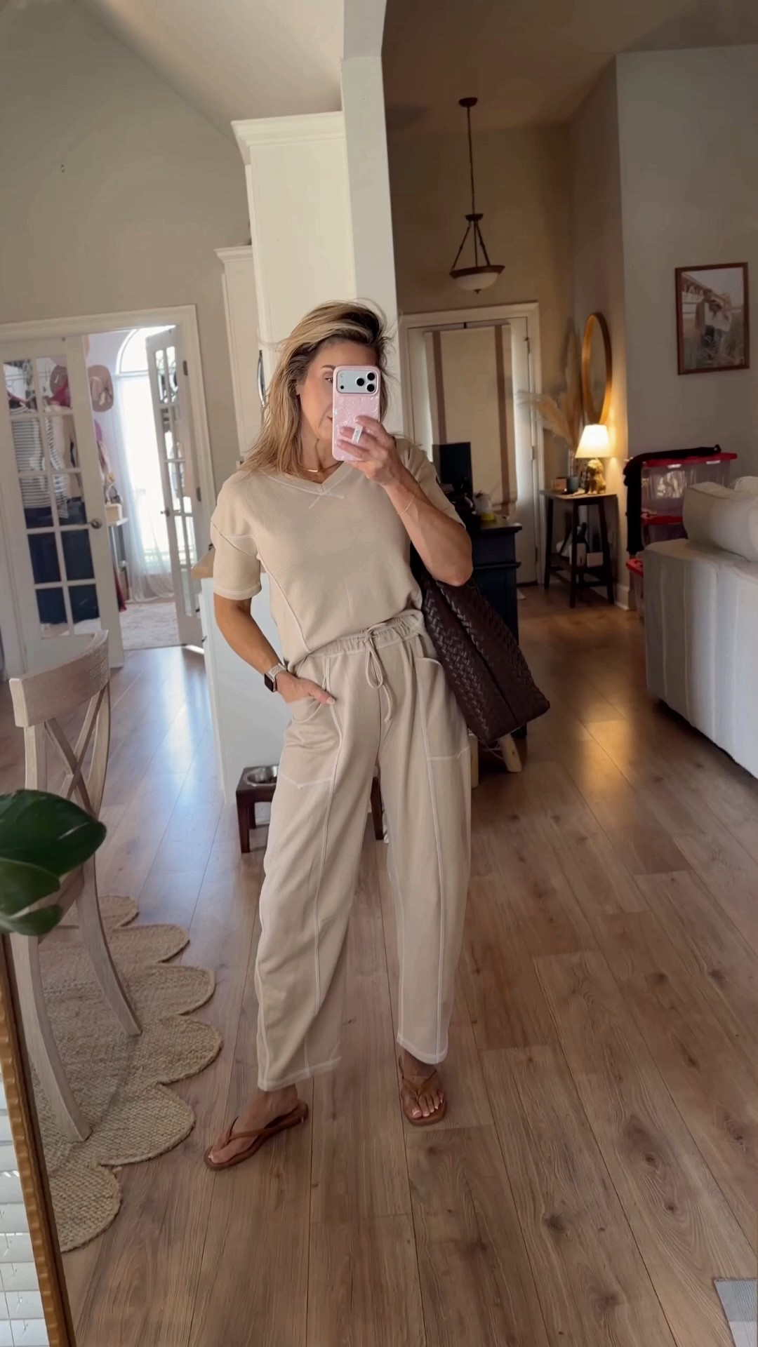 Love the fit and decorative stitching on this two piece set. The top is cropped and can be worn front tucked or out. The barrel leg is so good too. Runs true to size. 

Fall outfits women over 50, two piece pants set, casual pants sets, barrel lounge pants, loungewear, Amazon sets

#LTKgrwm #LTKootd #LTKActive