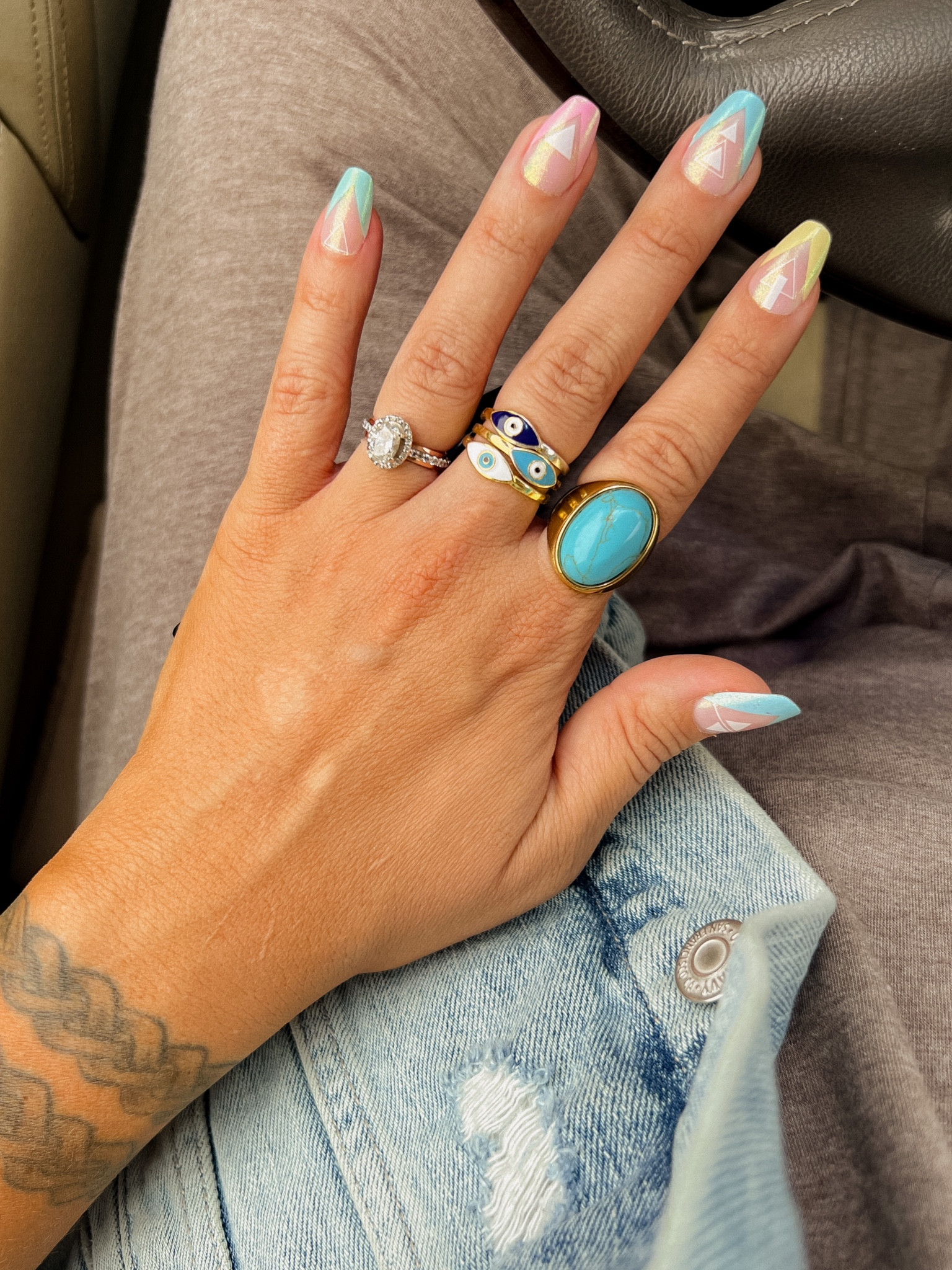 Press on nails. New manicure. 


#LTKstyletip #LTKunder50 #LTKbeauty