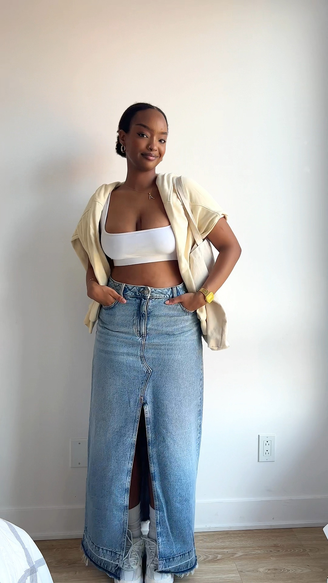 Easy transitional fall autumn outfit🤍 maxi denim skirt, minimal fashion, new balance 530

#LTKmidsize #LTKstyletip #LTKVideo