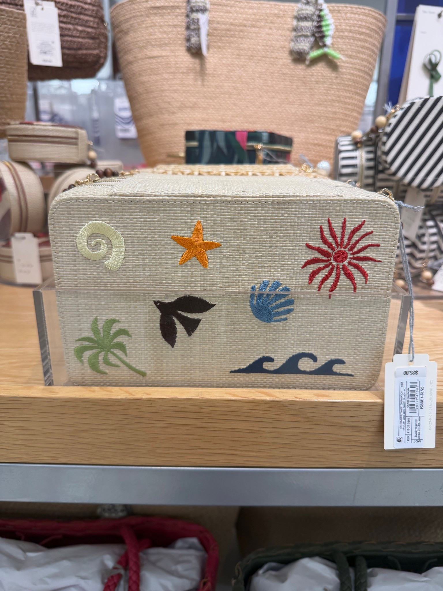 This embroidered beach travel jewelry organizer is perfect for storing your jewelry for vacation! 

Target finds, jewelry organizer, travel jewelry organizer 

@Target 

#LTKTravel