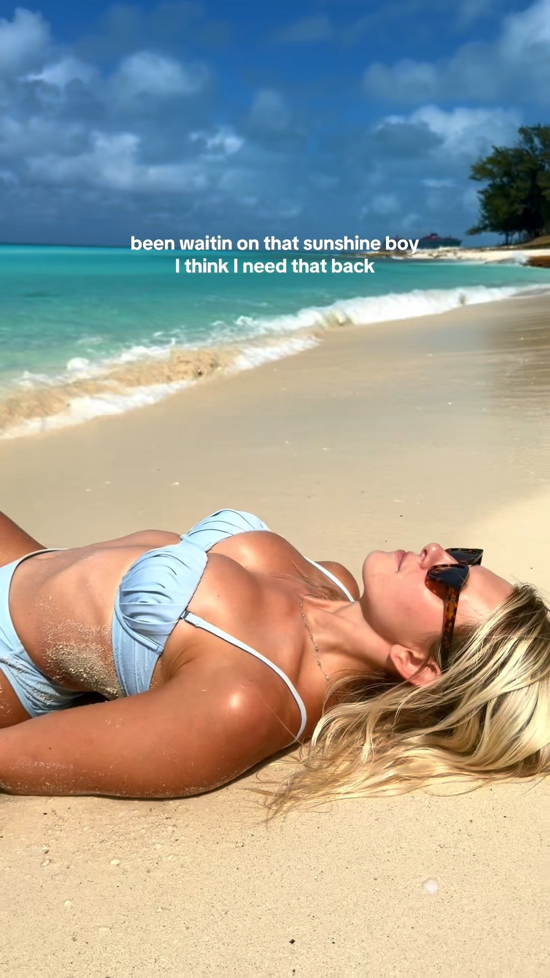 will never get over the color of this water. can’t wait until I’m back in bimini 🩵🫶🏝️☀️

#sunshine #ocean #summer #beach #oceangirl 

#LTKActive #LTKTravel #LTKSwim