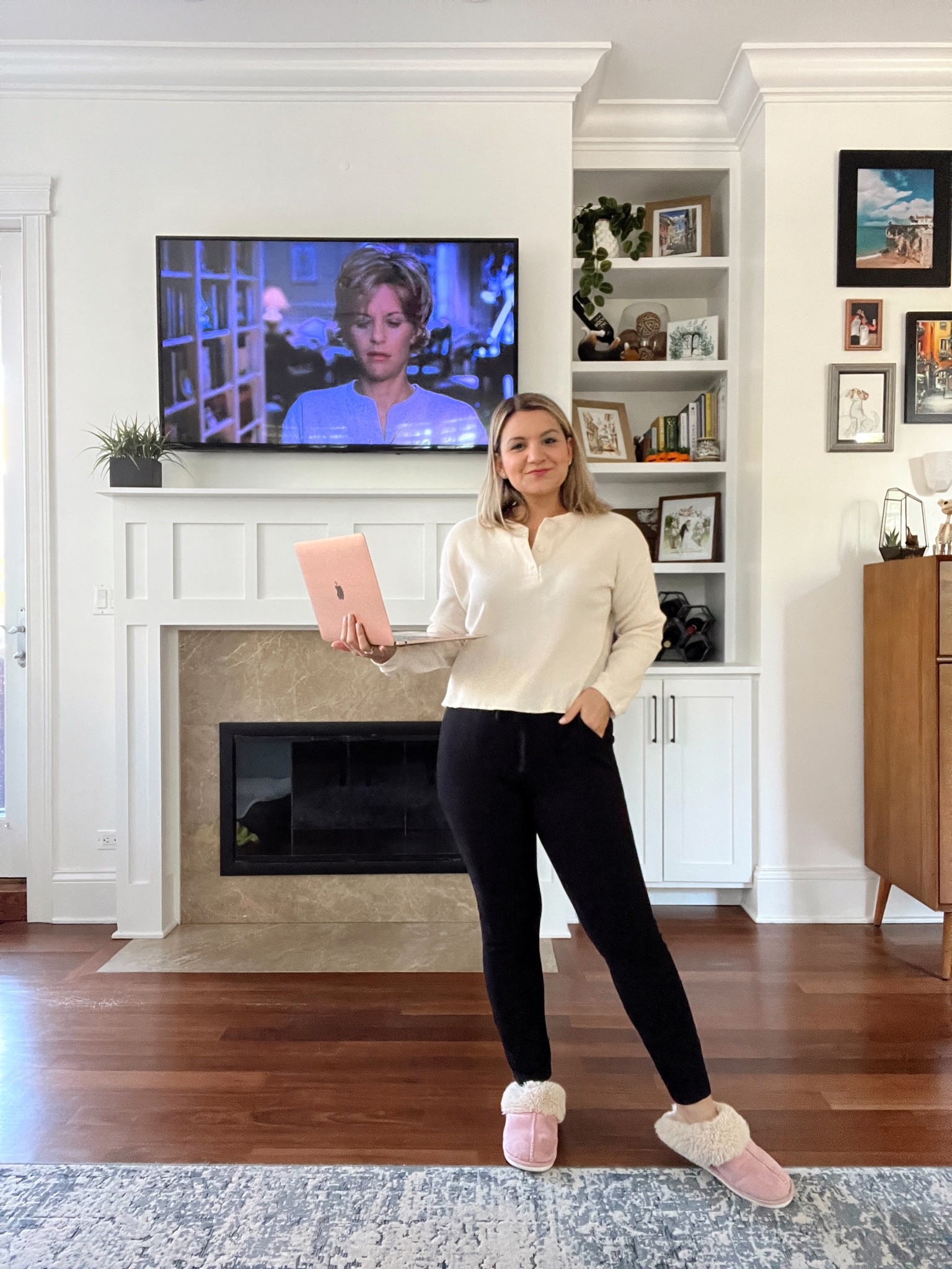 Henley - a little boxy otherwise true to size
Pants - run a little bit big, I believe I have XS
Slippers - great gift idea!
You’ve got mail outfit
Meg Ryan fall
Kathleen Kelly 

#LTKunder100 #LTKSeasonal #LTKHalloween