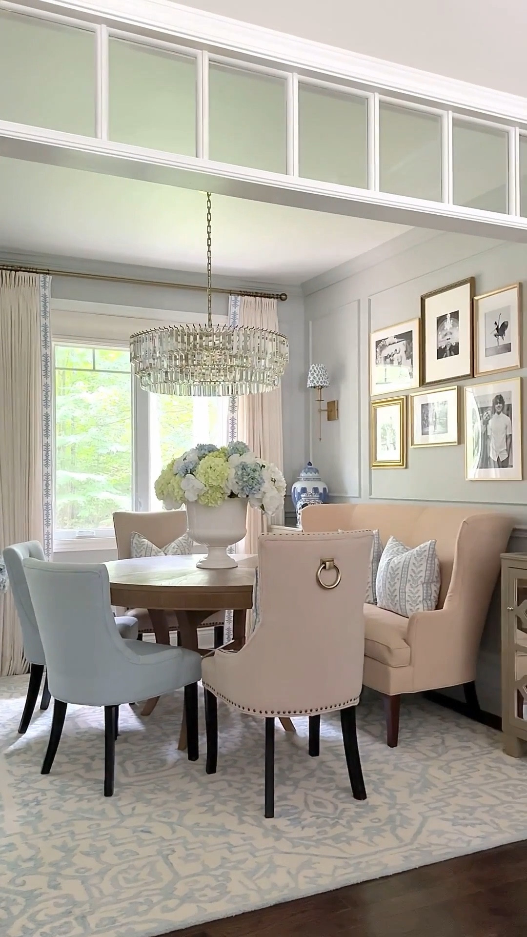 Light and bright and chic! Home decor’s entryway decor, dining room decor

Home decor, home finds, chic home decor, chic decor, entryway finds, dining room finds, spring decor, spring home finds 

#LTKHome #LTKSeasonal